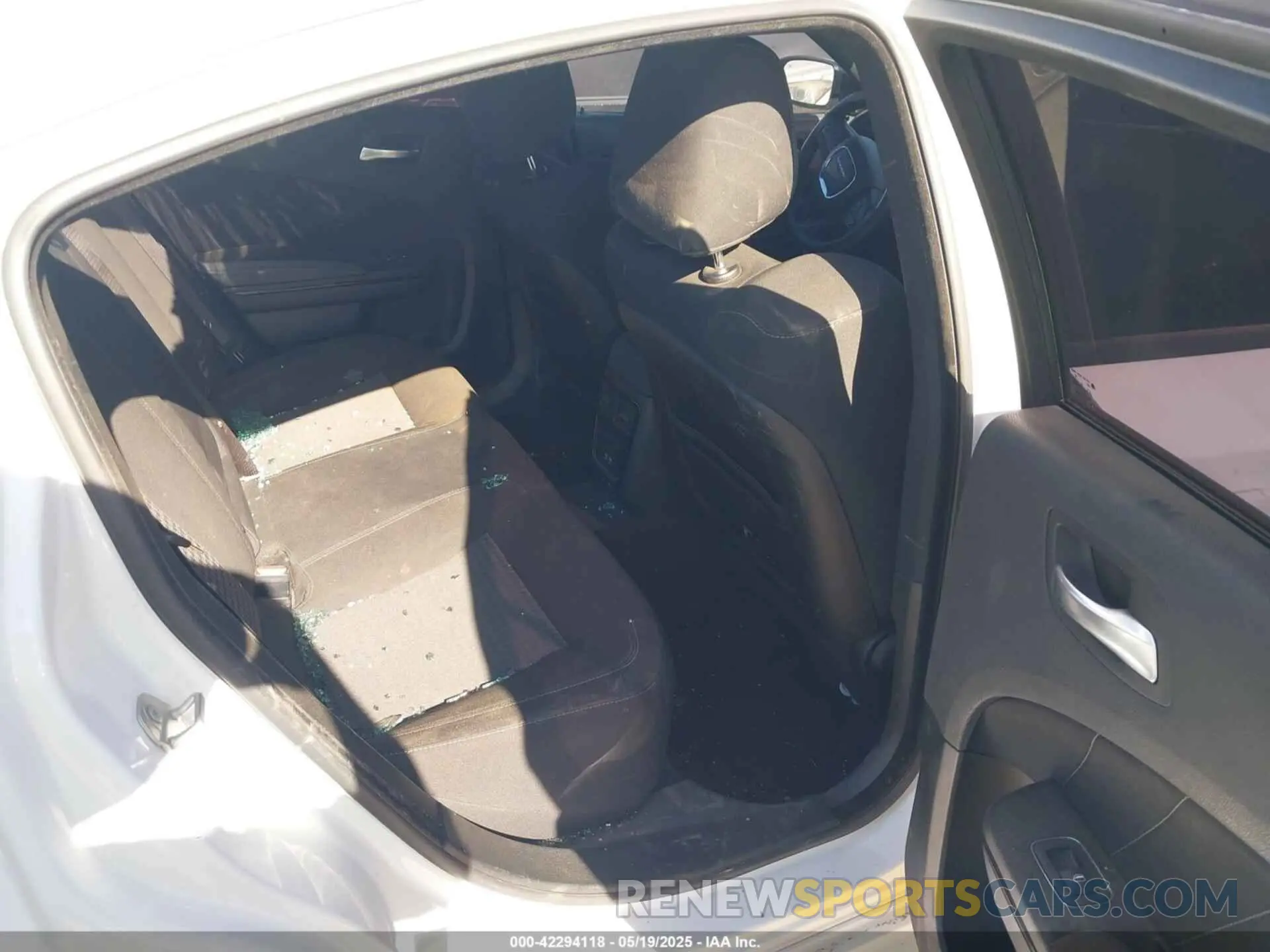 8 Photograph of a damaged car 2C3CDXHG2PH656321 DODGE CHARGER 2023