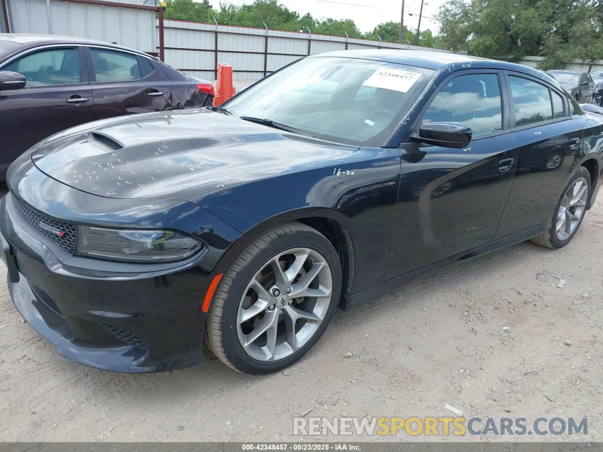 2 Photograph of a damaged car 2C3CDXHG3PH587915 DODGE CHARGER 2023