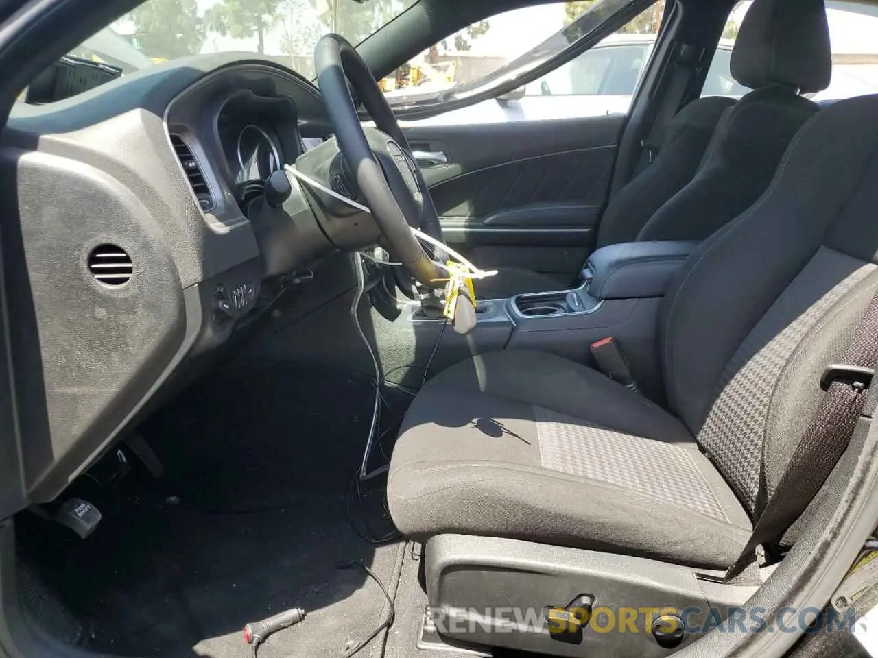 7 Photograph of a damaged car 2C3CDXHG4PH504718 DODGE CHARGER 2023