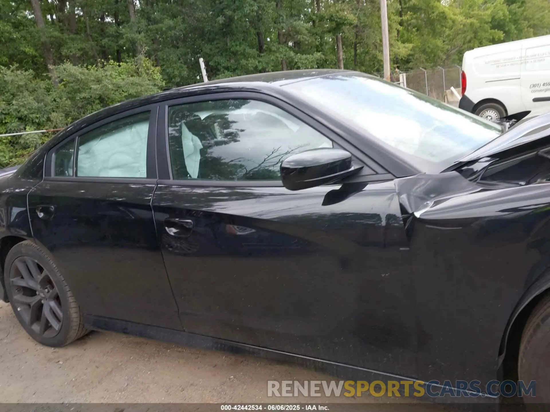 13 Photograph of a damaged car 2C3CDXHG5PH588094 DODGE CHARGER 2023