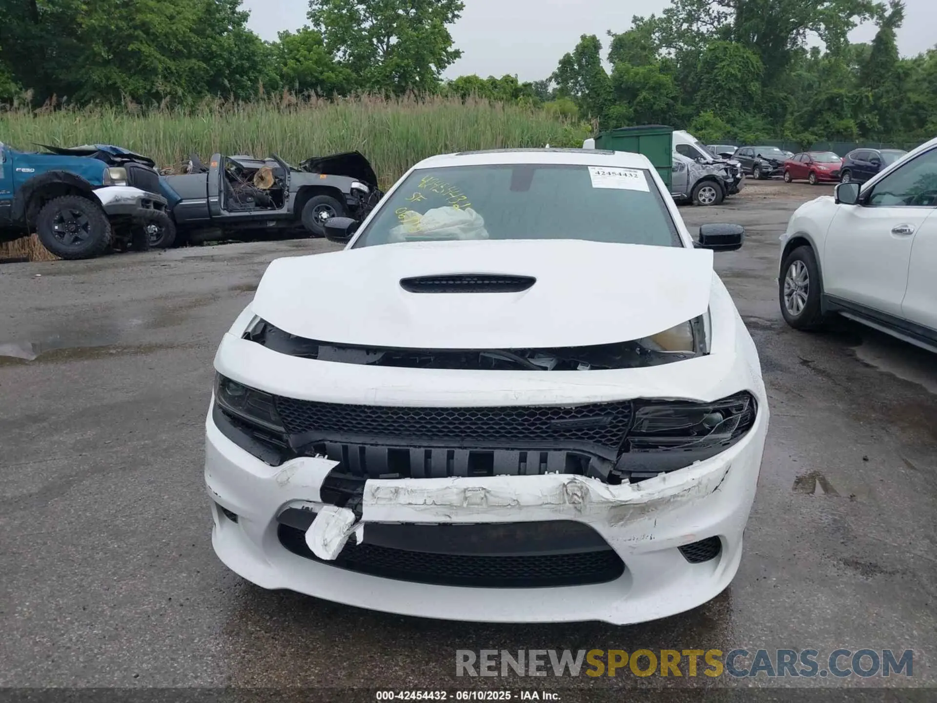 12 Photograph of a damaged car 2C3CDXHG5PH687157 DODGE CHARGER 2023
