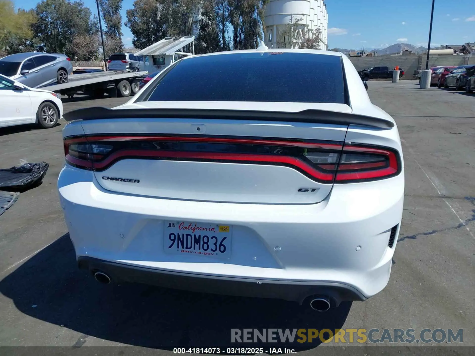 17 Photograph of a damaged car 2C3CDXHG6PH655706 DODGE CHARGER 2023