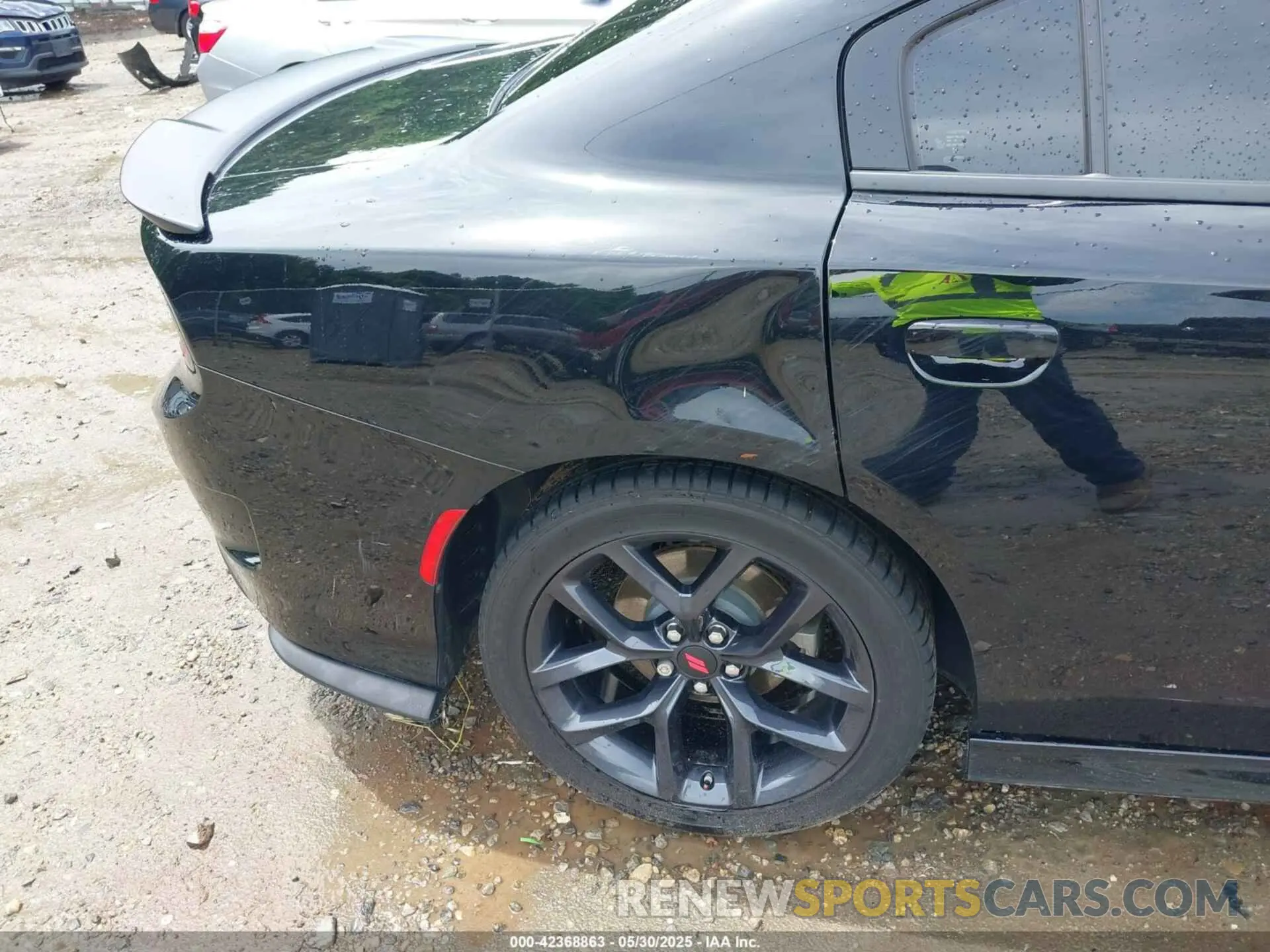 17 Photograph of a damaged car 2C3CDXHG7PH626912 DODGE CHARGER 2023