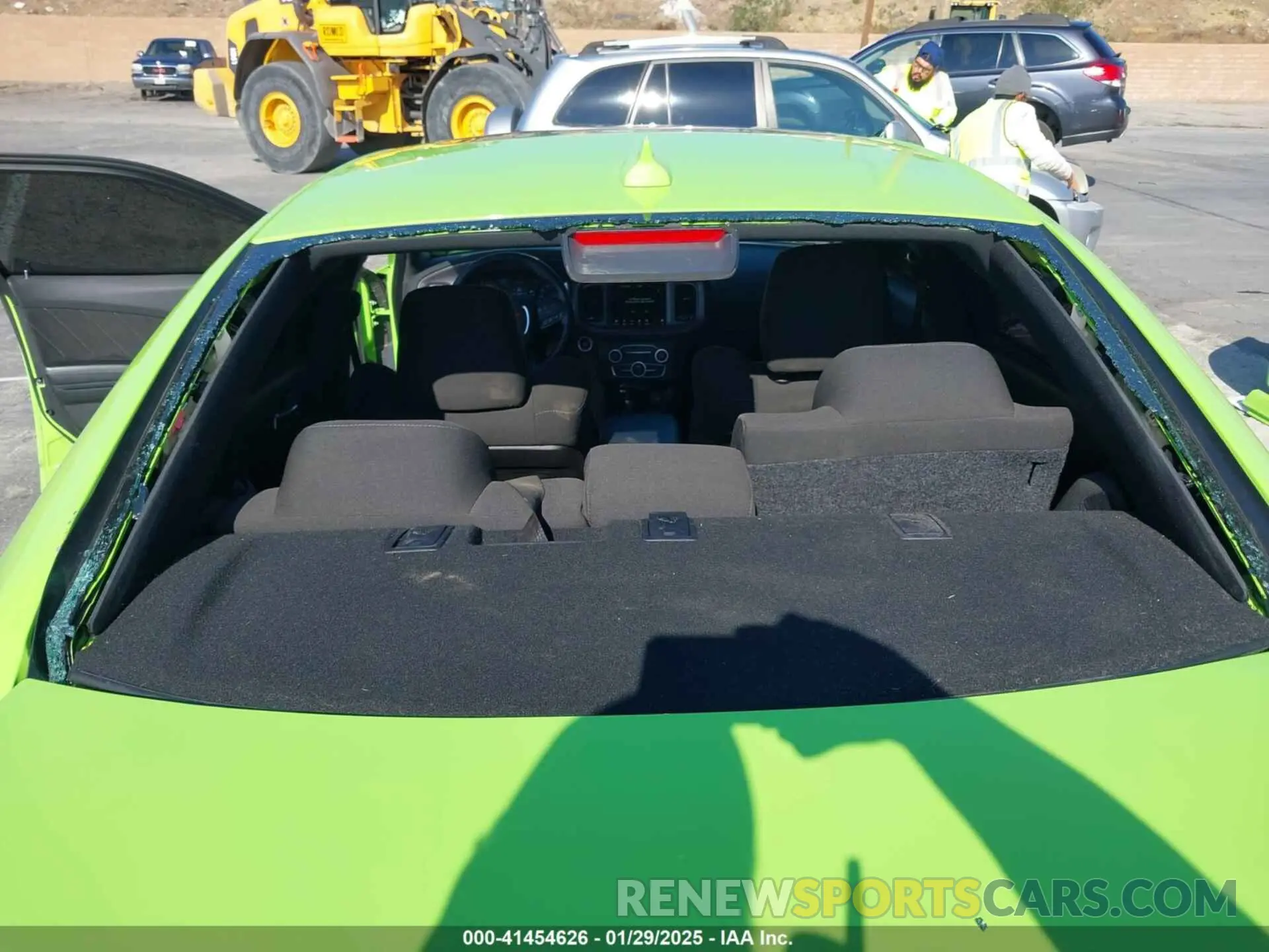 6 Photograph of a damaged car 2C3CDXHG7PH687287 DODGE CHARGER 2023