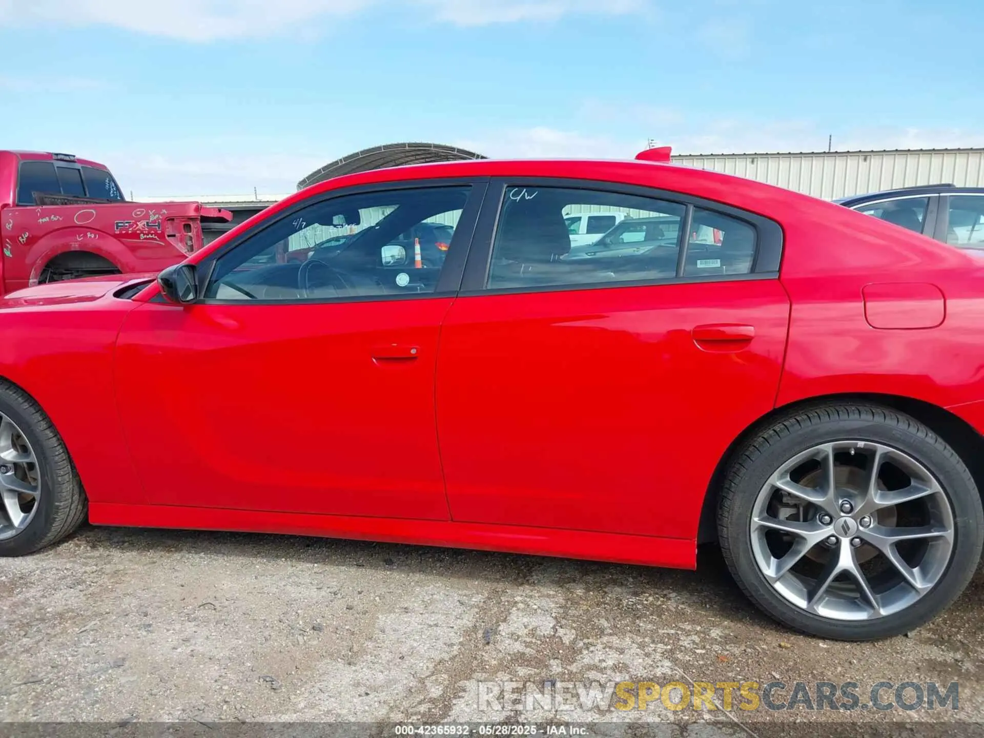 14 Photograph of a damaged car 2C3CDXHG8PH554392 DODGE CHARGER 2023