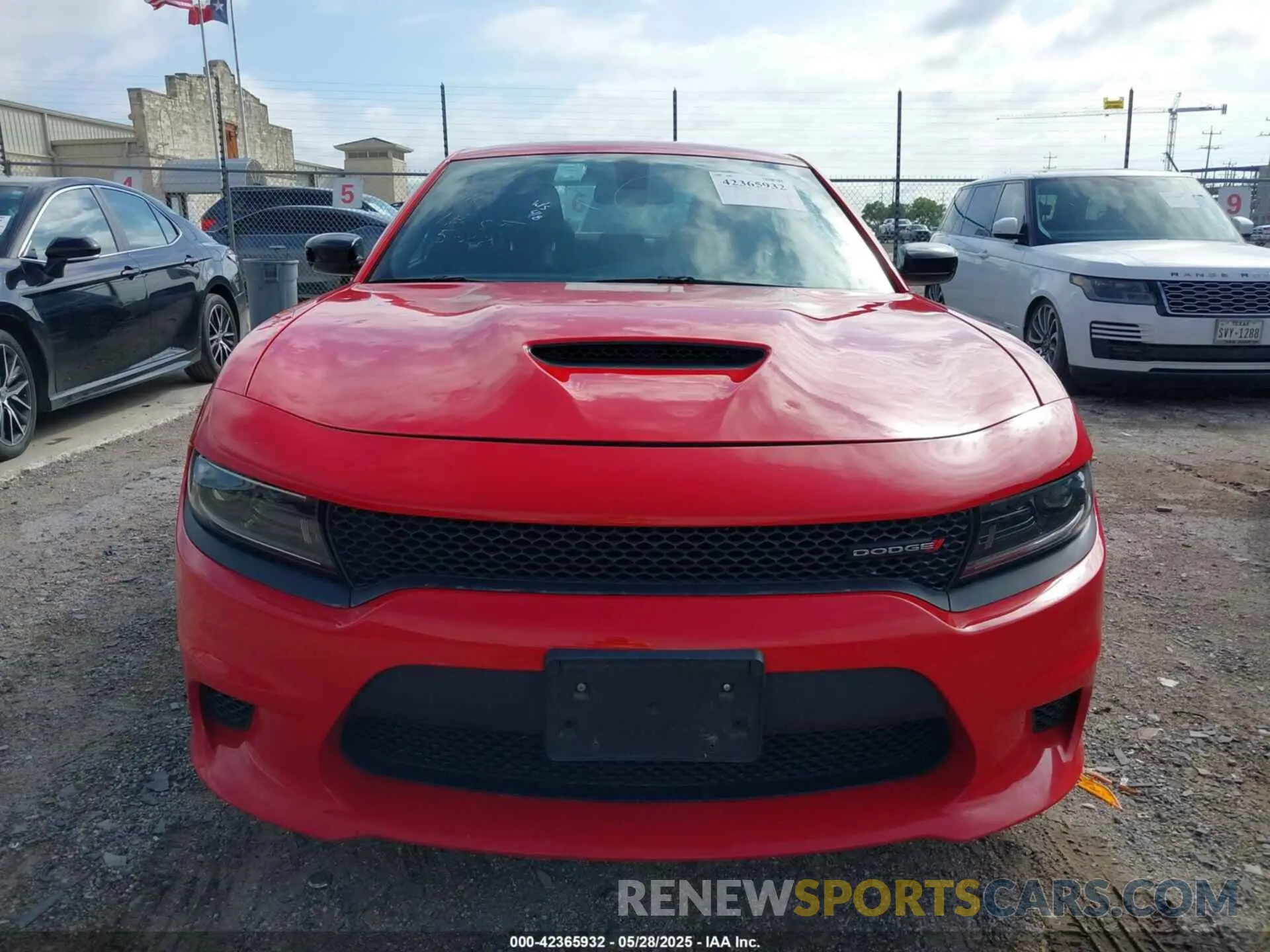 6 Photograph of a damaged car 2C3CDXHG8PH554392 DODGE CHARGER 2023