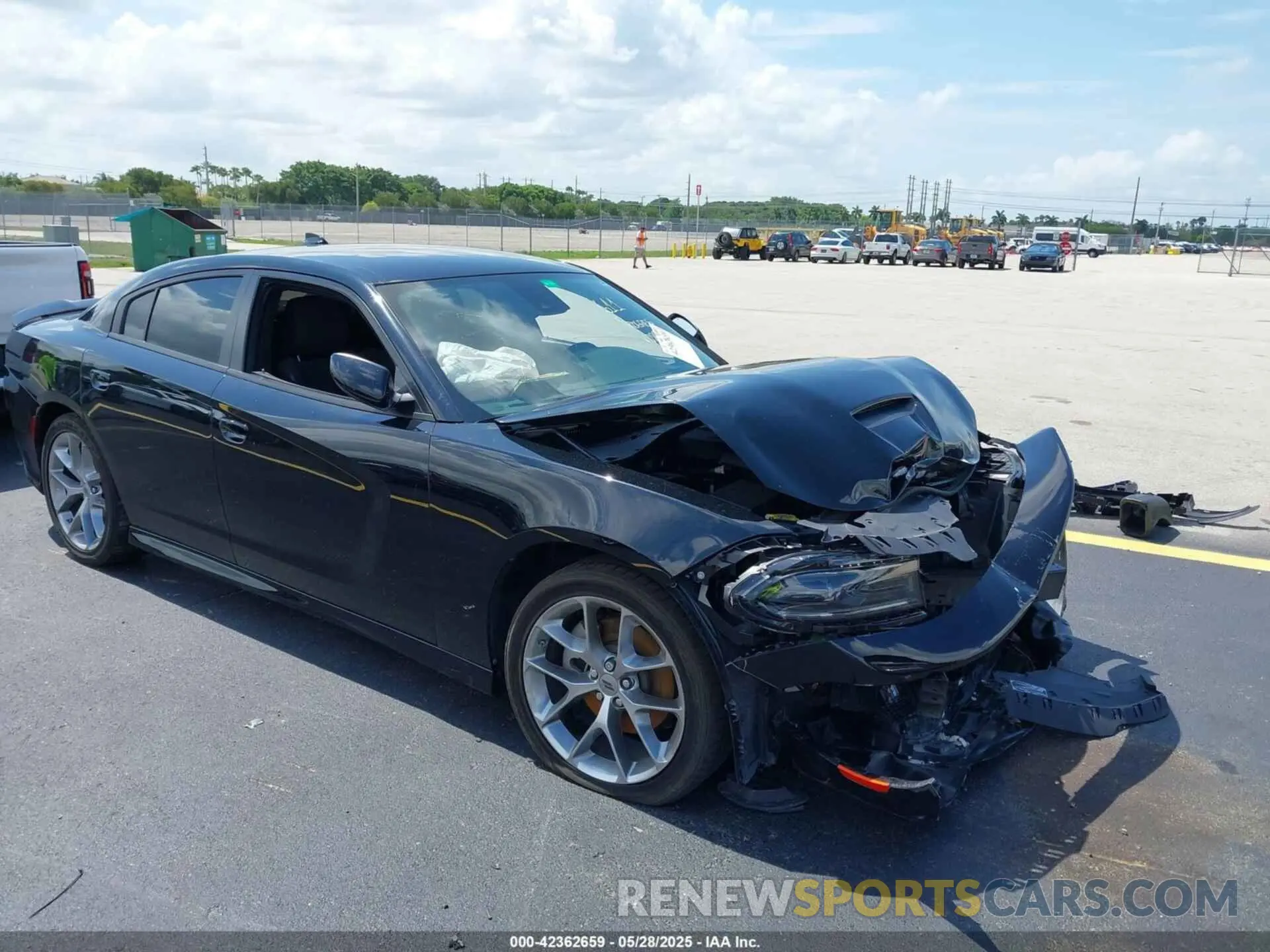 1 Photograph of a damaged car 2C3CDXHG9PH550898 DODGE CHARGER 2023