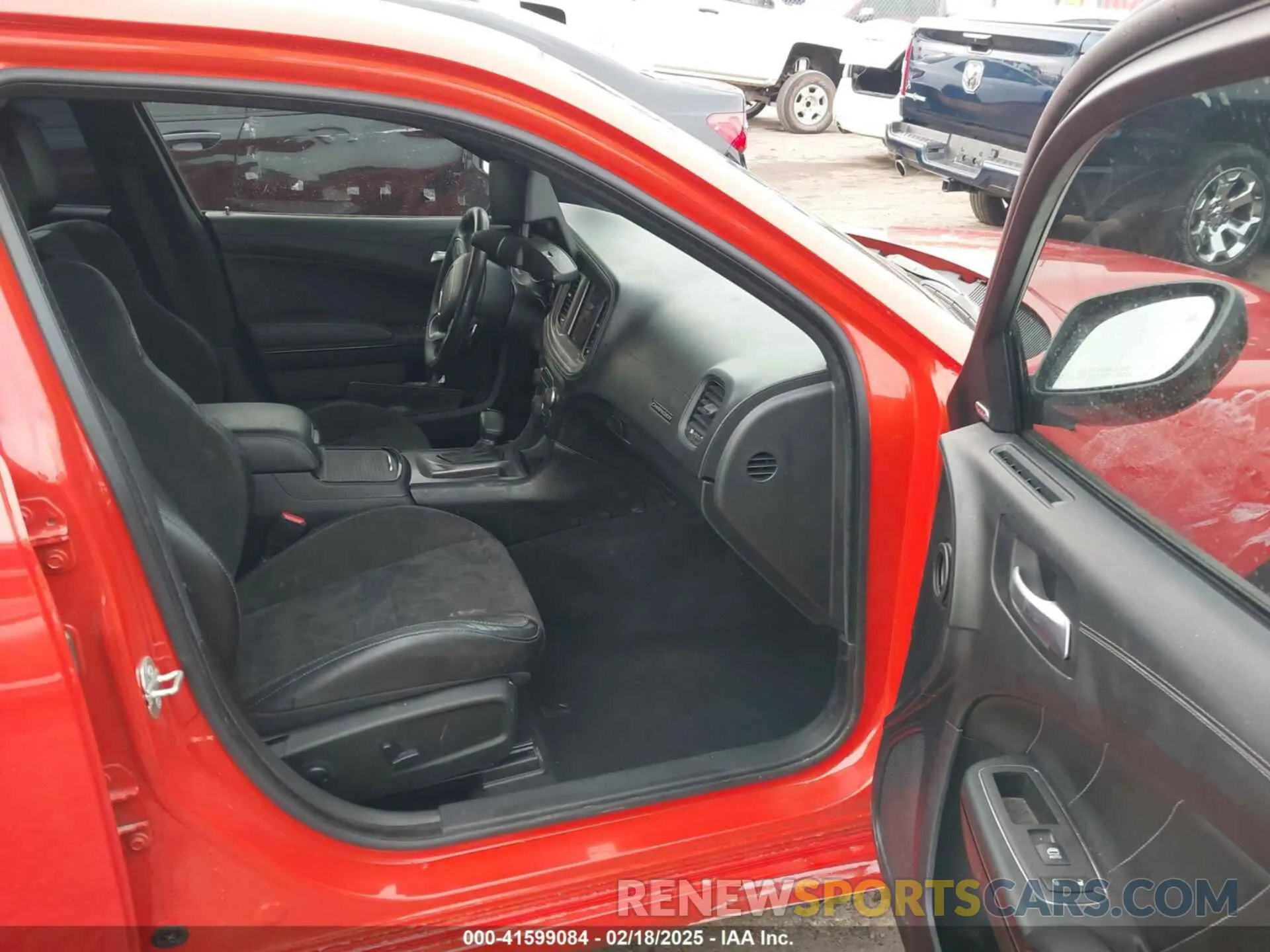 5 Photograph of a damaged car 2C3CDXHG9PH603681 DODGE CHARGER 2023