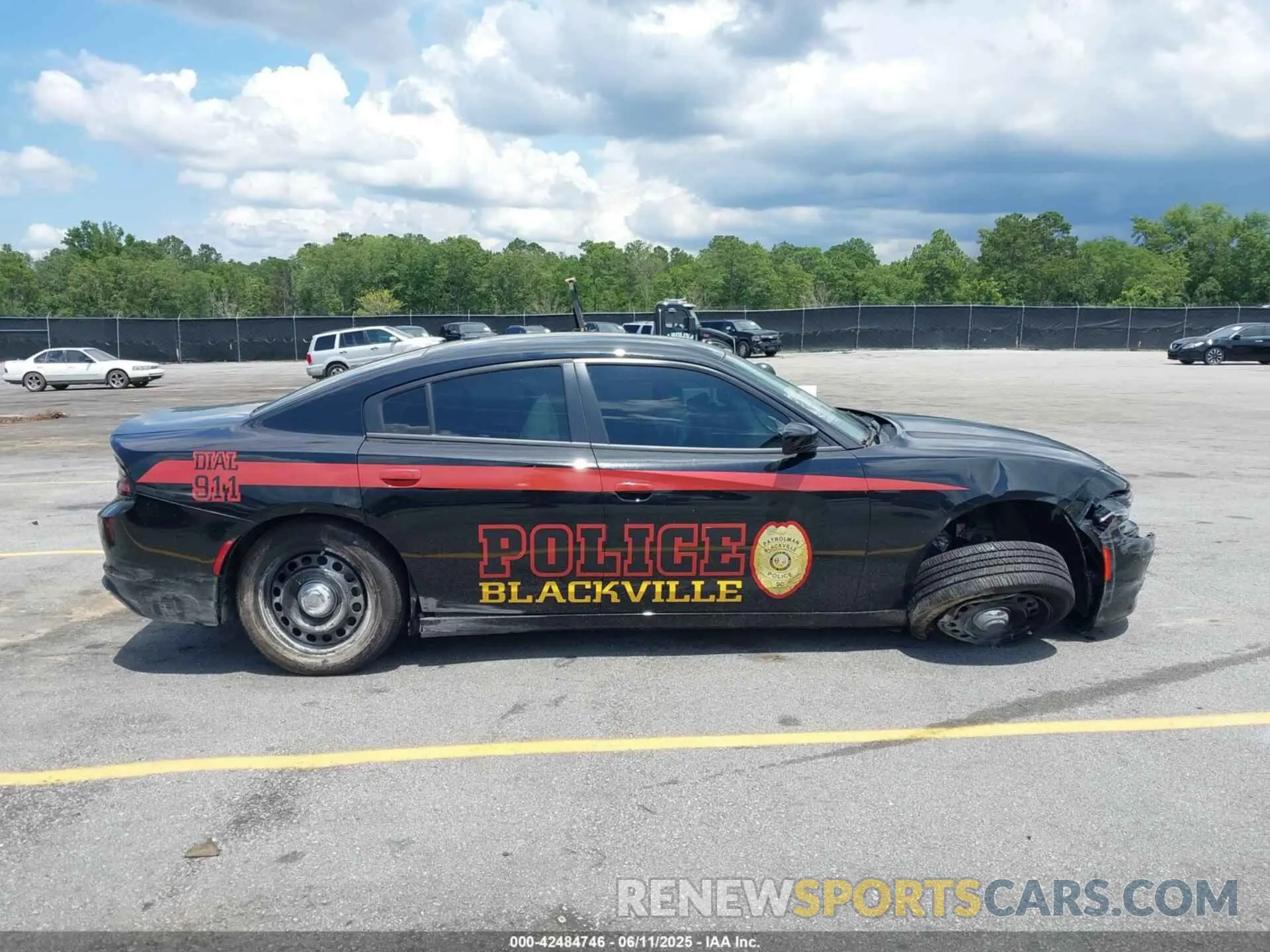 14 Photograph of a damaged car 2C3CDXKG1PH680280 DODGE CHARGER 2023