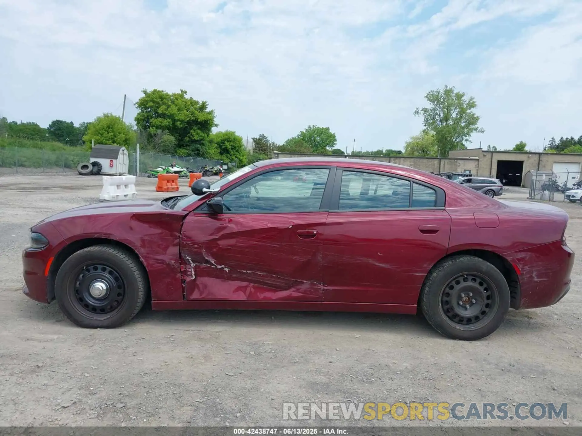 14 Photograph of a damaged car 2C3CDXKG2PH537418 DODGE CHARGER 2023
