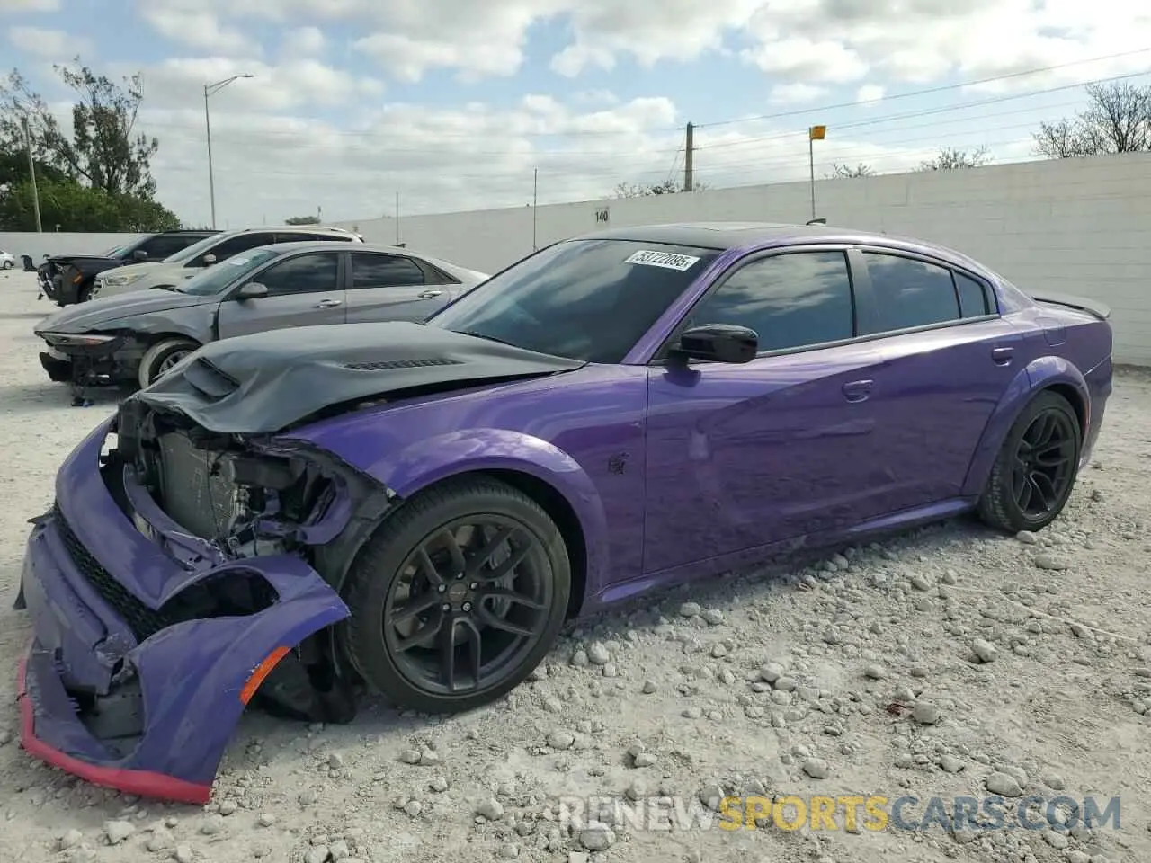 1 Photograph of a damaged car 2C3CDXL9XPH681363 DODGE CHARGER 2023