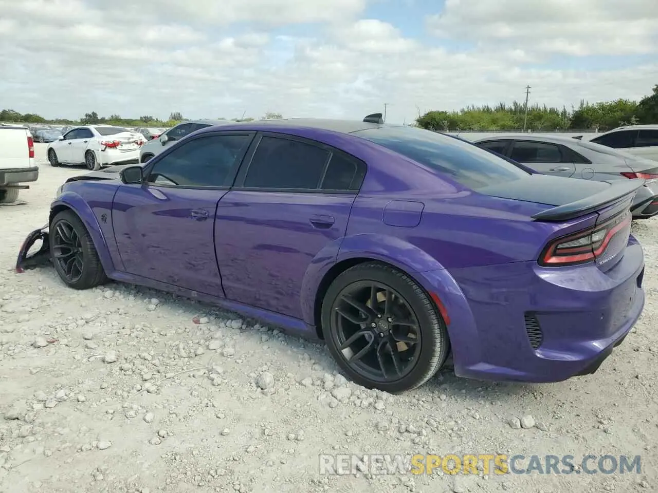 2 Photograph of a damaged car 2C3CDXL9XPH681363 DODGE CHARGER 2023