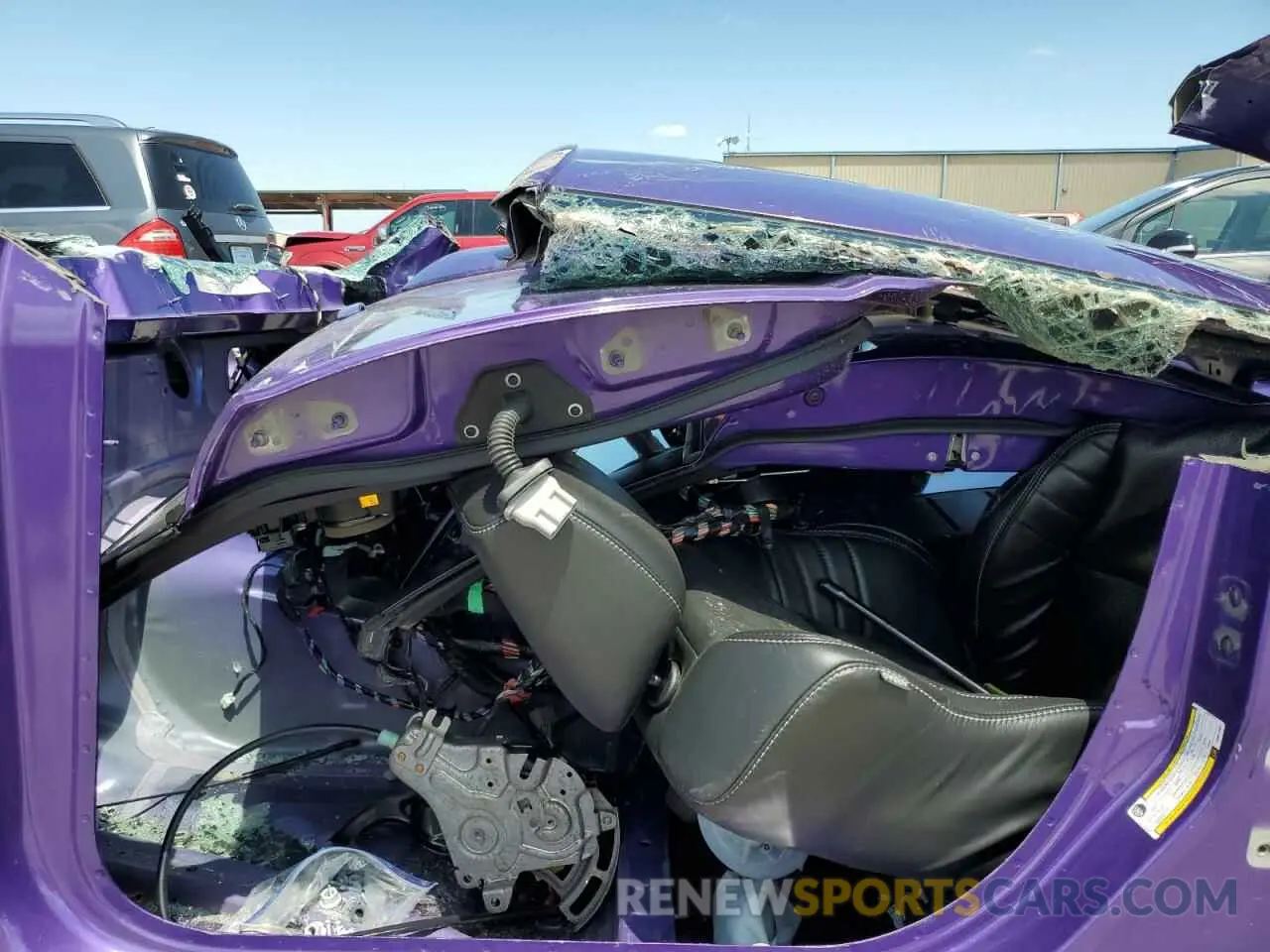 7 Photograph of a damaged car 2C3CDXL9XPH681380 DODGE CHARGER 2023