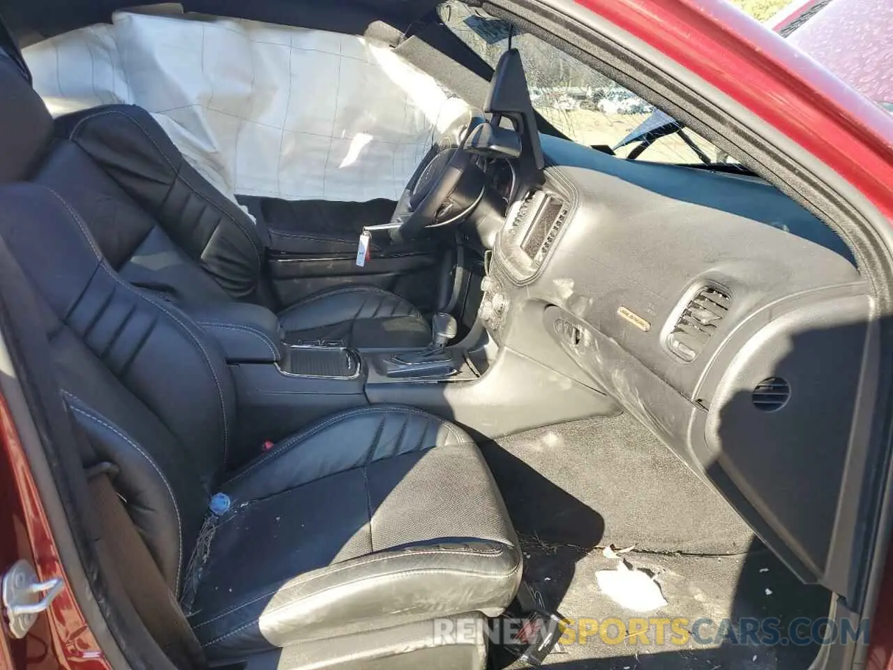 7 Photograph of a damaged car 2C3CDXL9XPH686532 DODGE CHARGER 2023