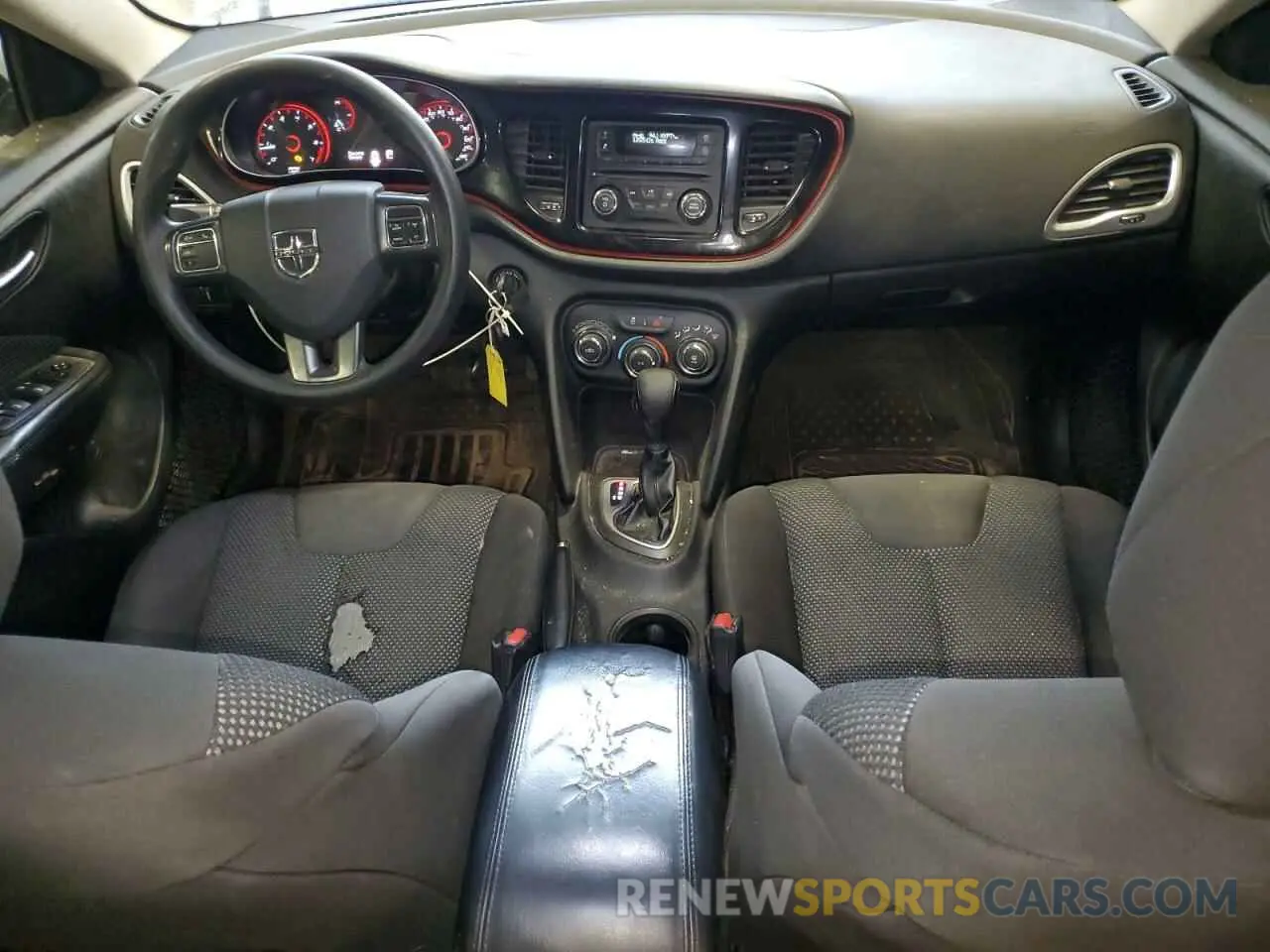 8 Photograph of a damaged car 1C3CDFAA4GD565418 DODGE DART 2019