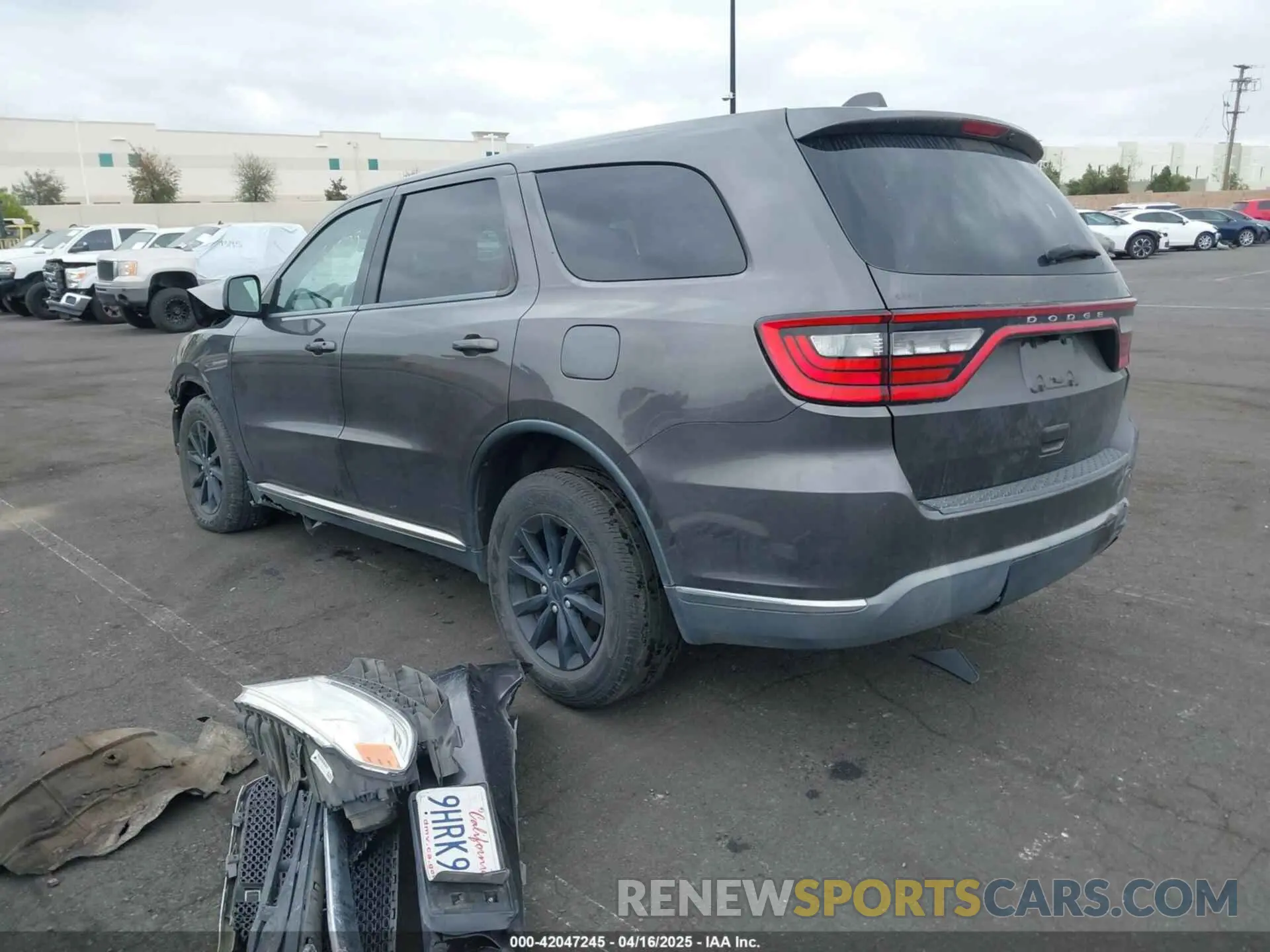3 Photograph of a damaged car 1C4RDHAG0KC575352 DODGE DURANGO 2019
