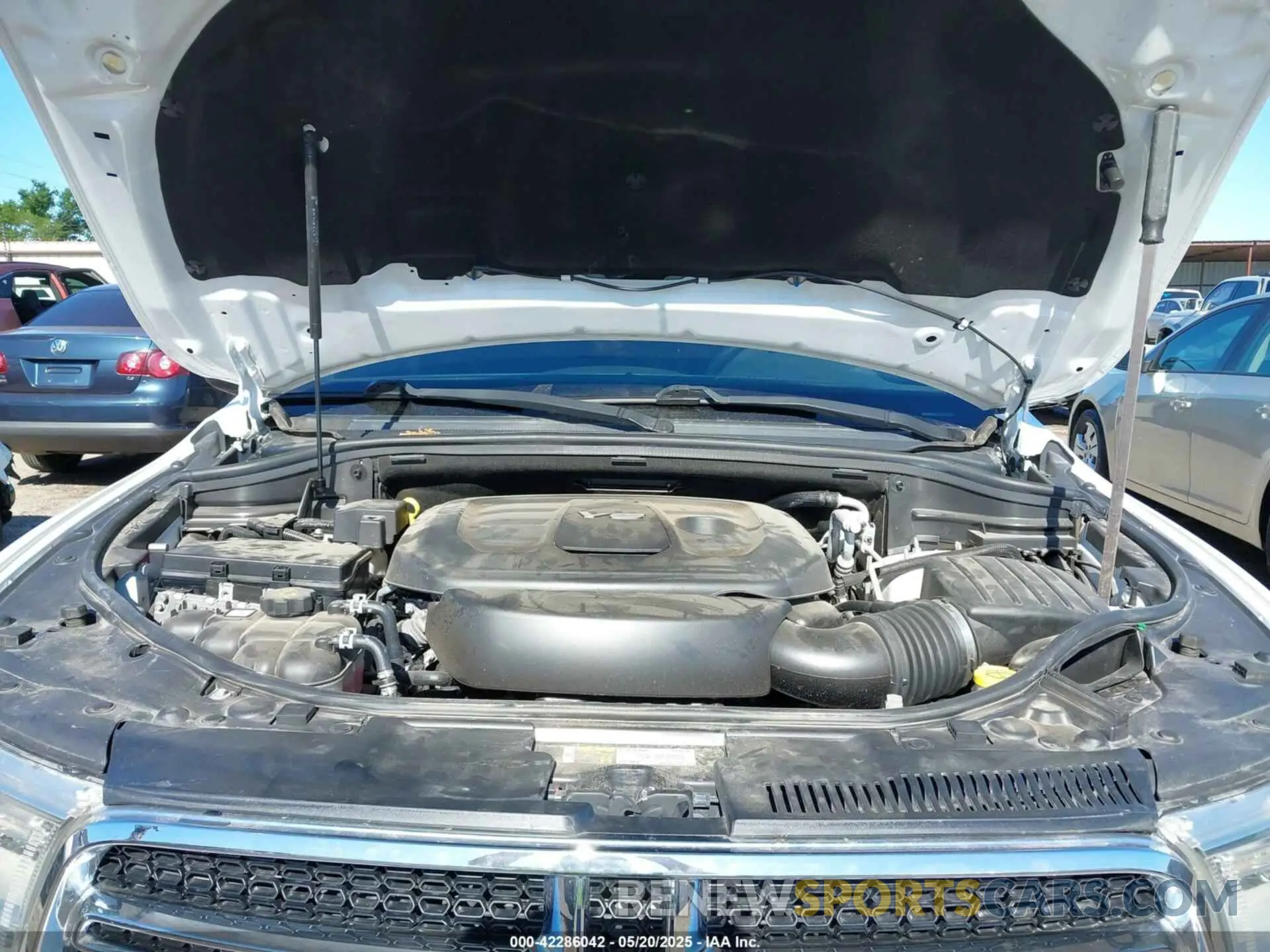 10 Photograph of a damaged car 1C4RDHAG1KC535331 DODGE DURANGO 2019