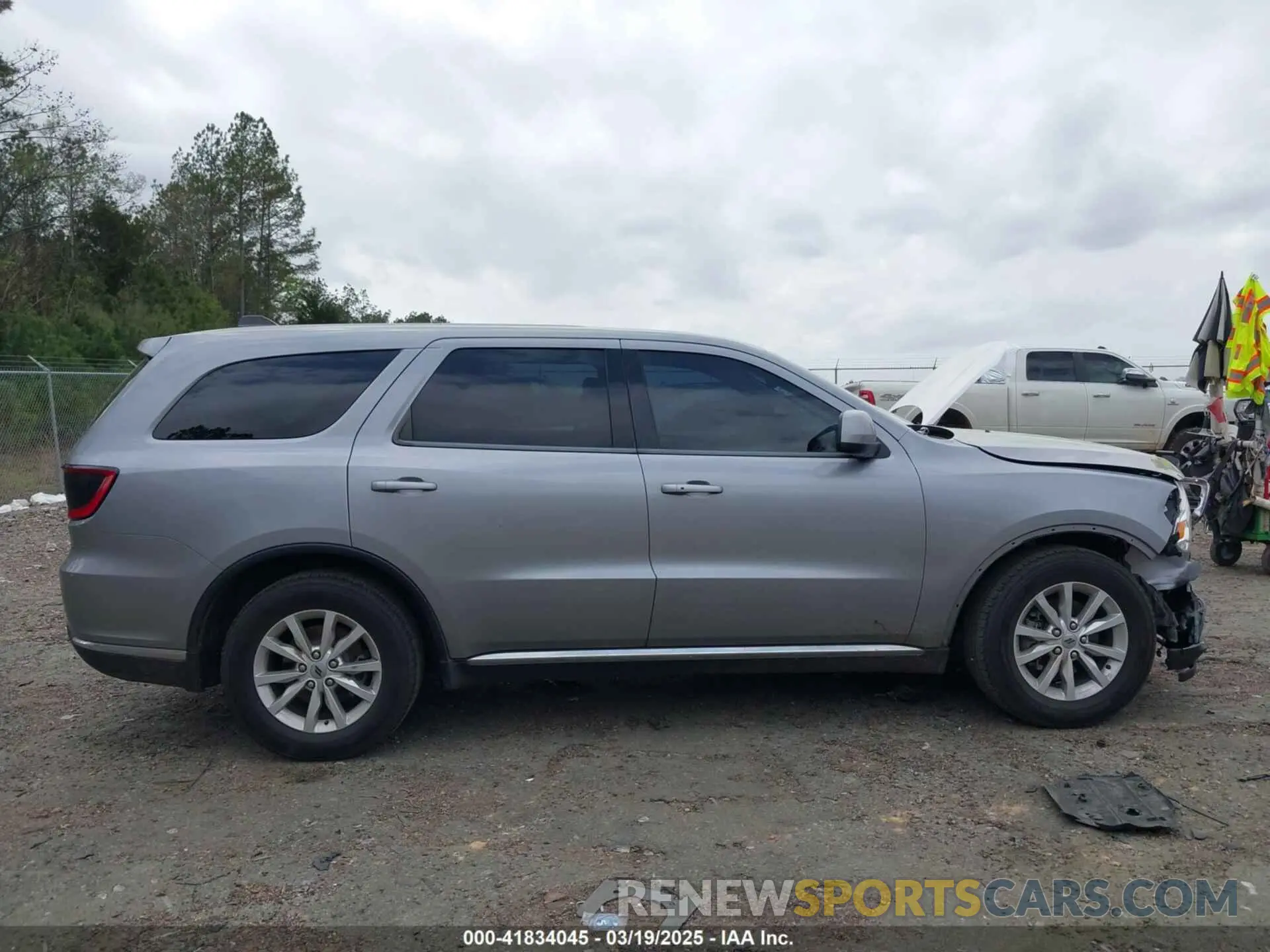 13 Photograph of a damaged car 1C4RDHAG5KC645203 DODGE DURANGO 2019