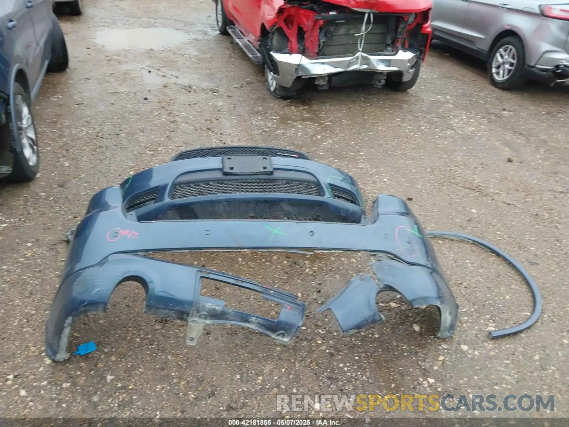 21 Photograph of a damaged car 1C4RDHDG2KC779596 DODGE DURANGO 2019