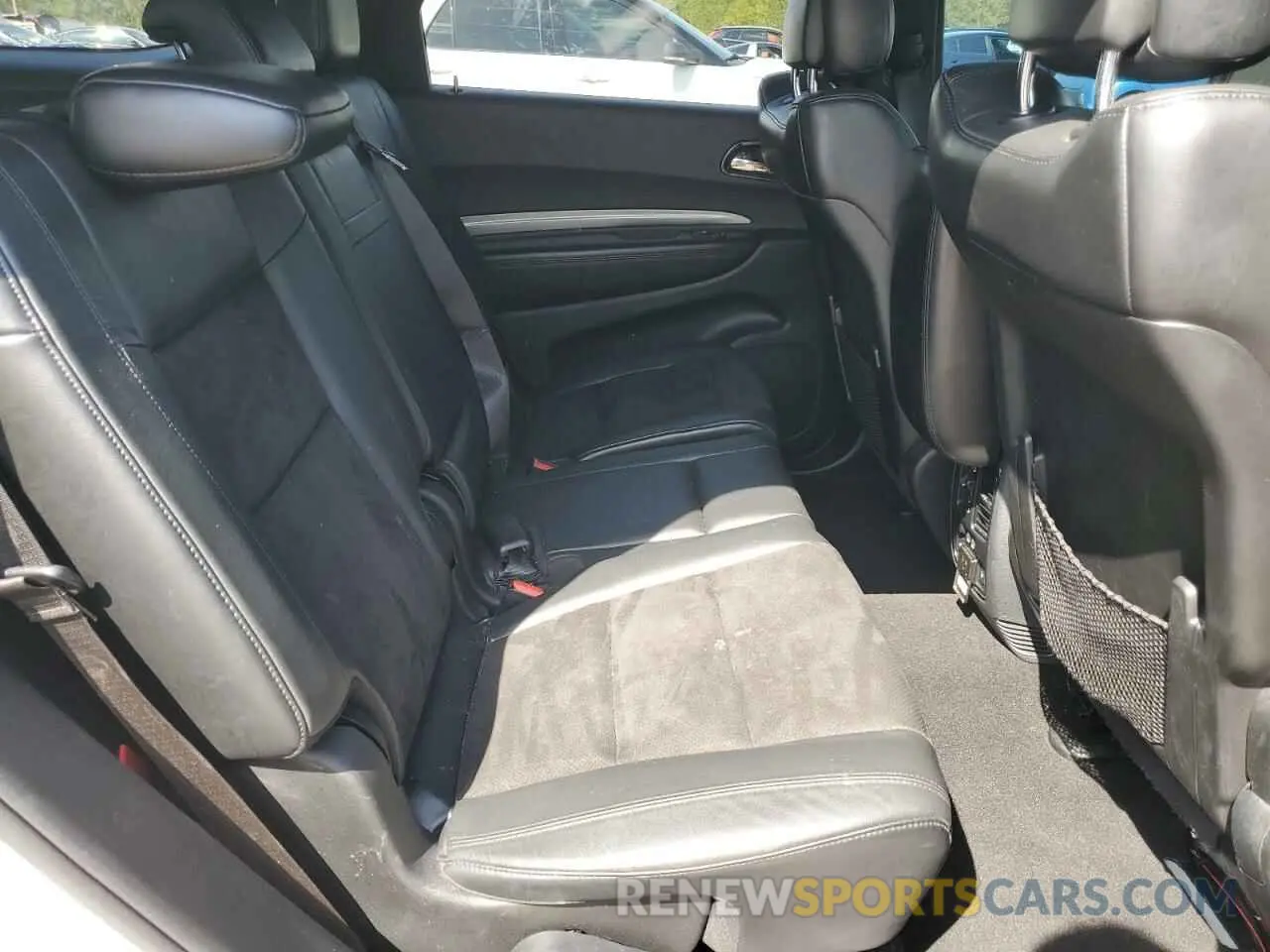 10 Photograph of a damaged car 1C4RDHDG4KC647469 DODGE DURANGO 2019
