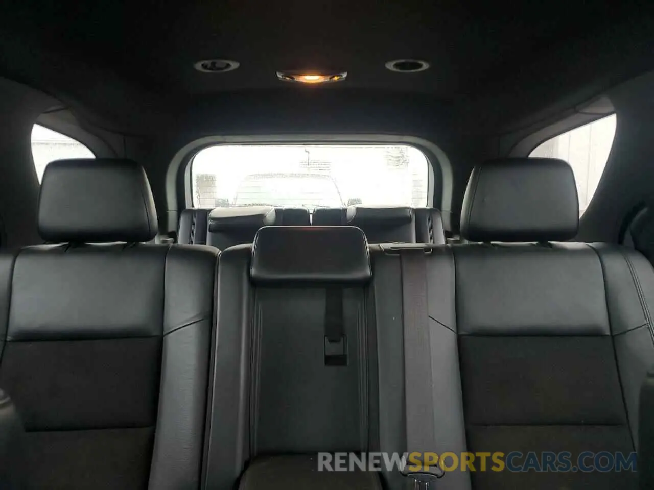 10 Photograph of a damaged car 1C4RDHDG4KC721361 DODGE DURANGO 2019