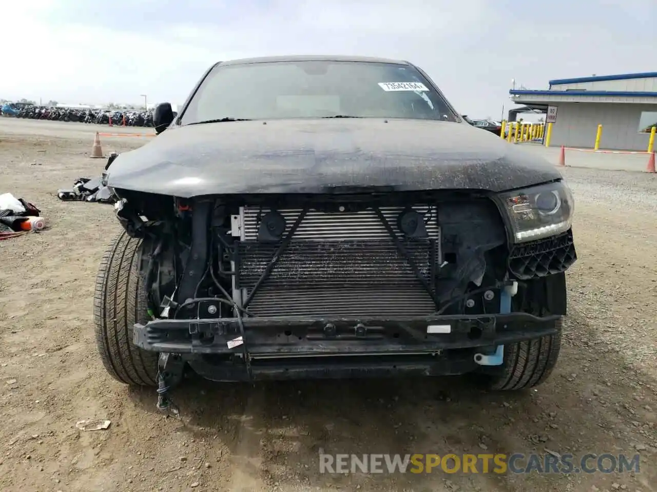 5 Photograph of a damaged car 1C4RDHDG6KC675998 DODGE DURANGO 2019