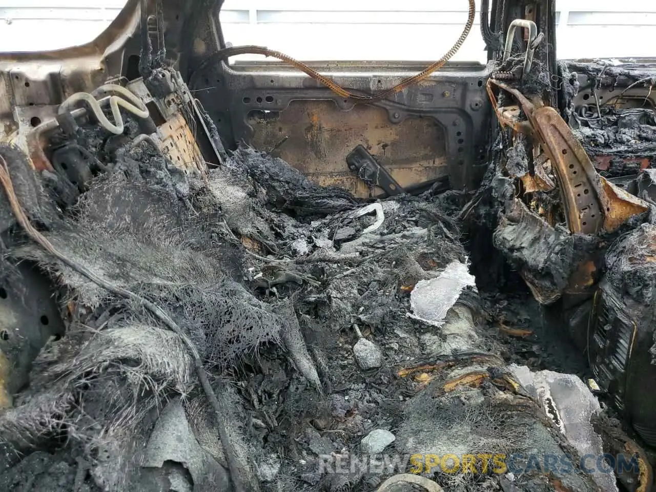 11 Photograph of a damaged car 1C4RDHDG8KC650486 DODGE DURANGO 2019