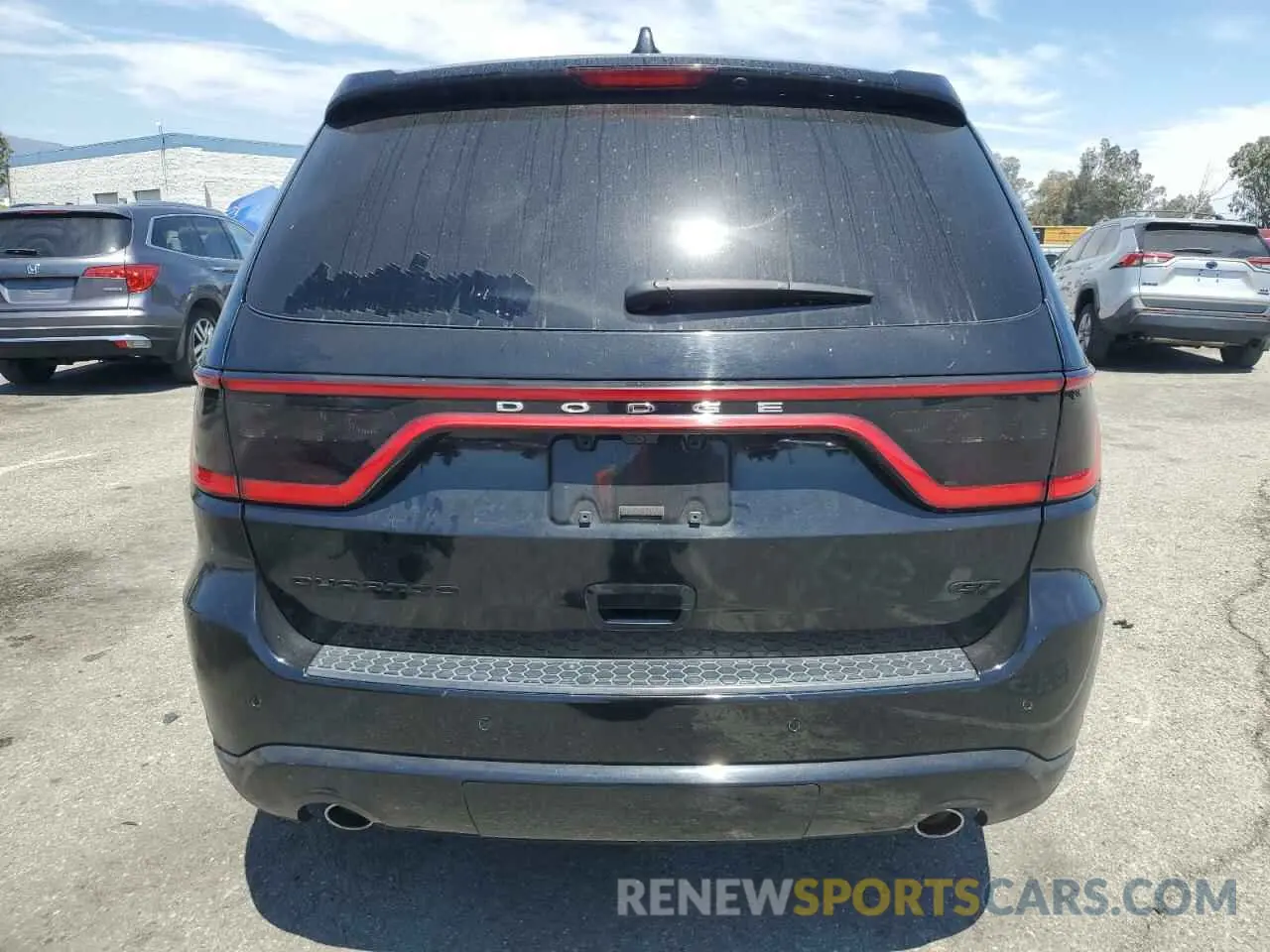 6 Photograph of a damaged car 1C4RDHDG8KC820409 DODGE DURANGO 2019