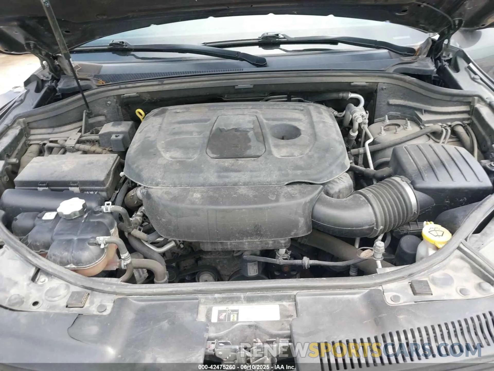 10 Photograph of a damaged car 1C4RDHDG8KC827053 DODGE DURANGO 2019