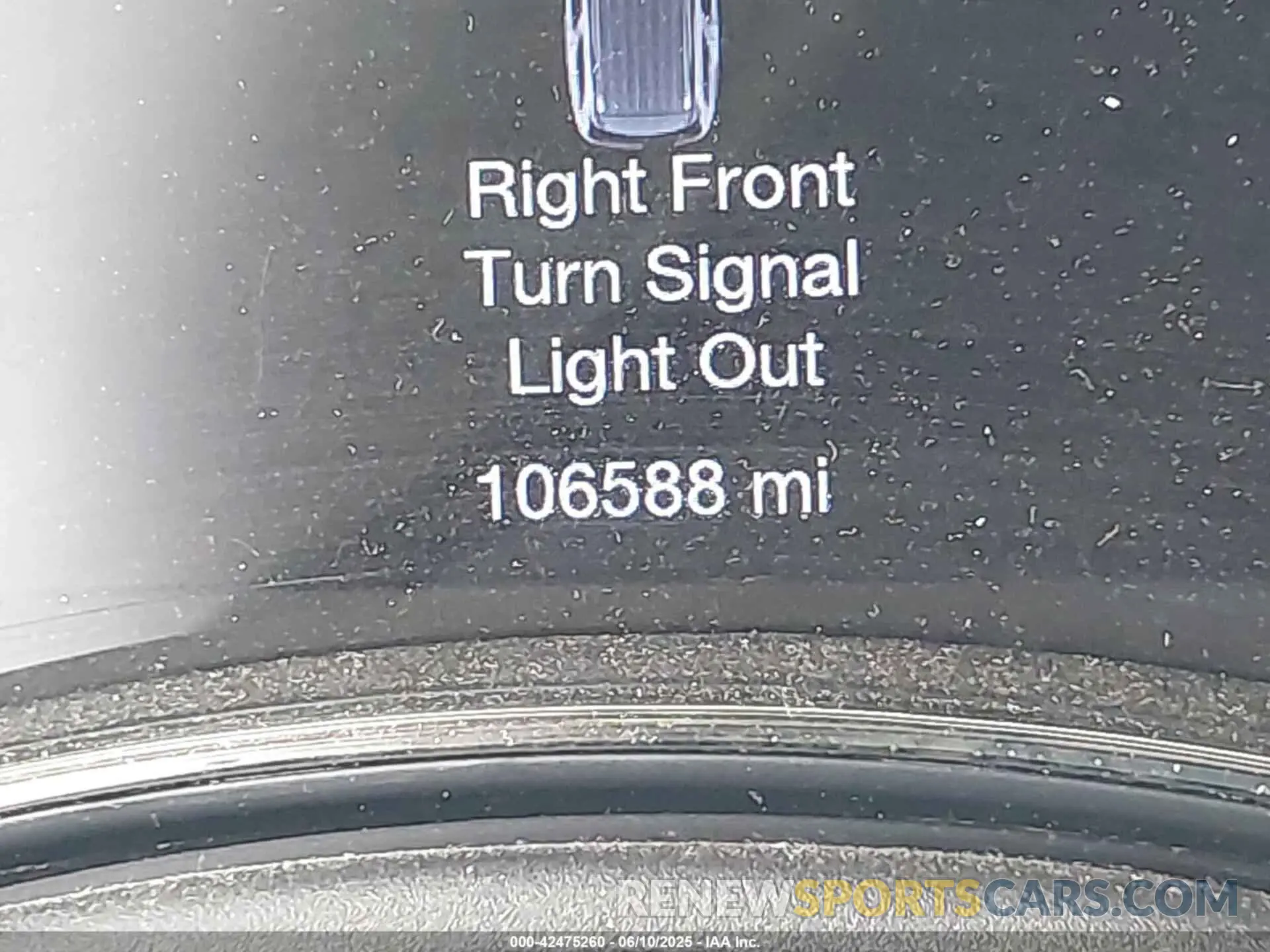 16 Photograph of a damaged car 1C4RDHDG8KC827053 DODGE DURANGO 2019