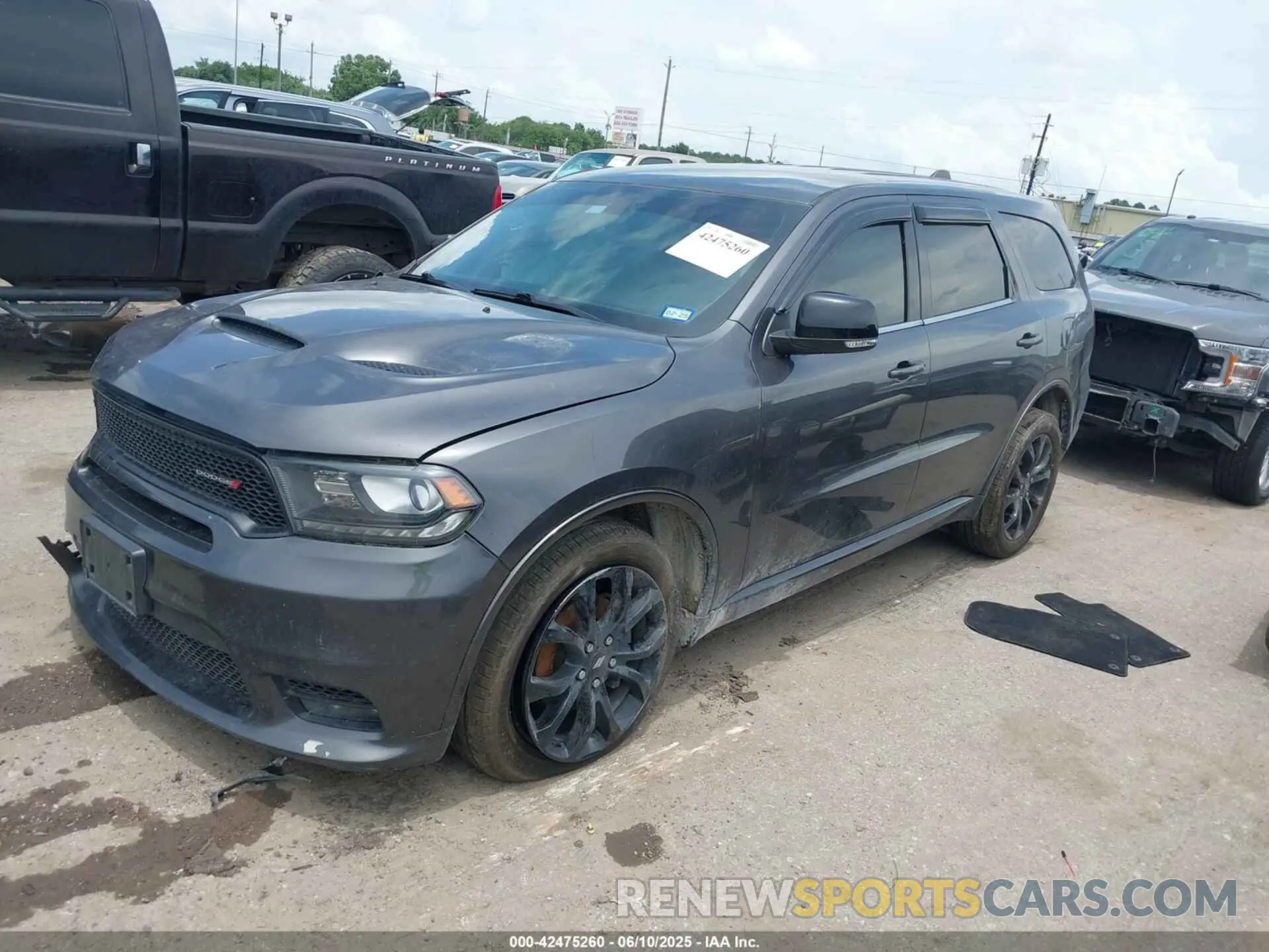 2 Photograph of a damaged car 1C4RDHDG8KC827053 DODGE DURANGO 2019