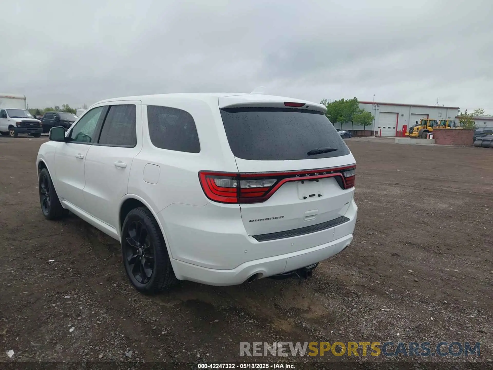 3 Photograph of a damaged car 1C4RDHDG9KC556987 DODGE DURANGO 2019