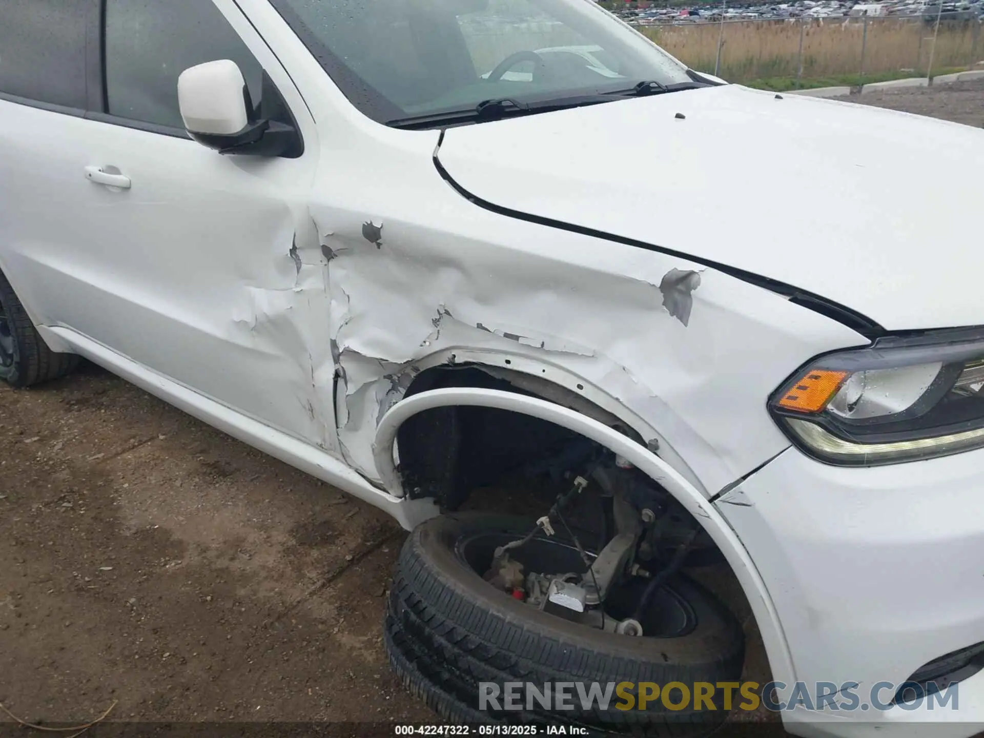 6 Photograph of a damaged car 1C4RDHDG9KC556987 DODGE DURANGO 2019