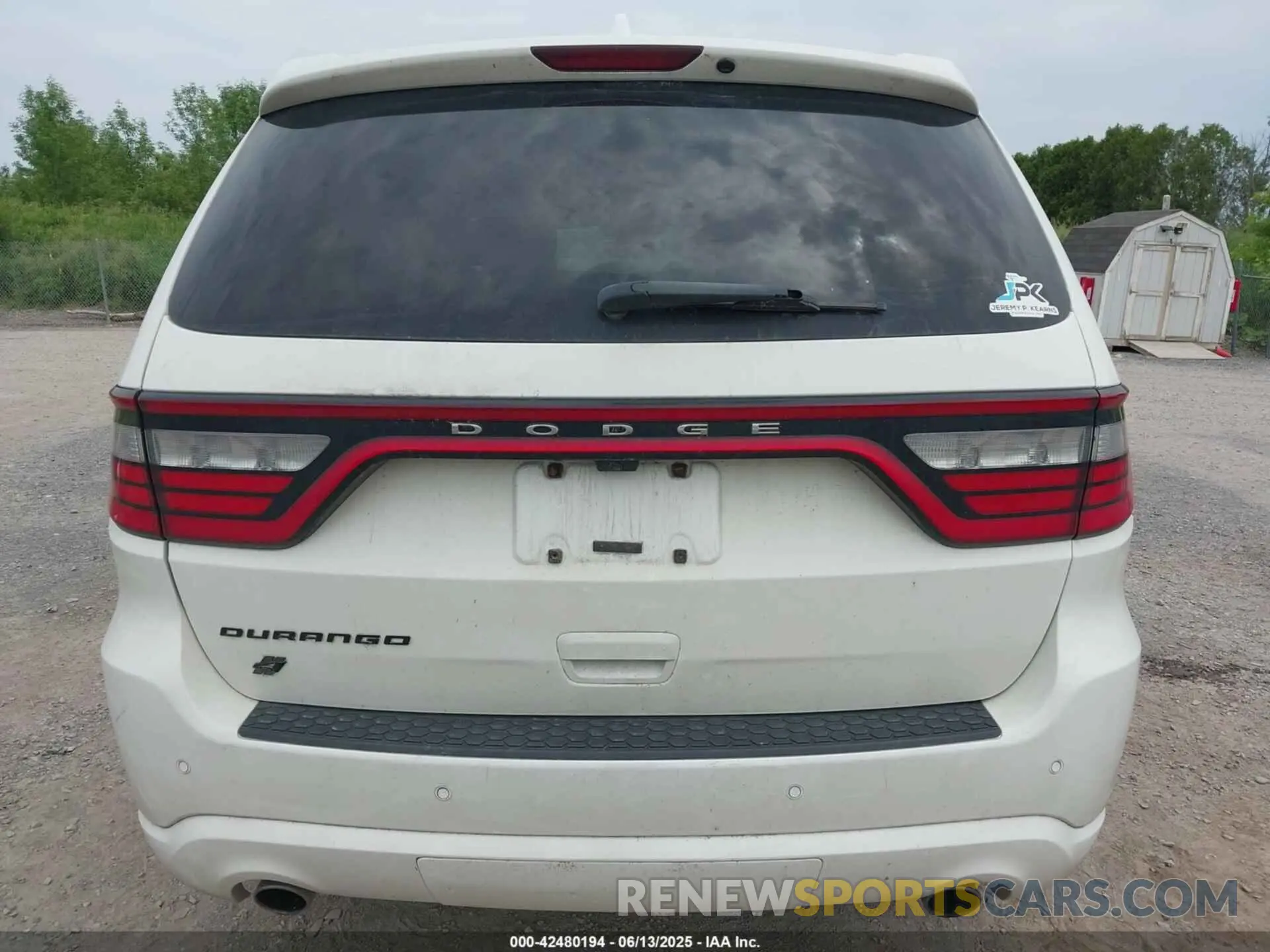 17 Photograph of a damaged car 1C4RDJAG0KC848670 DODGE DURANGO 2019