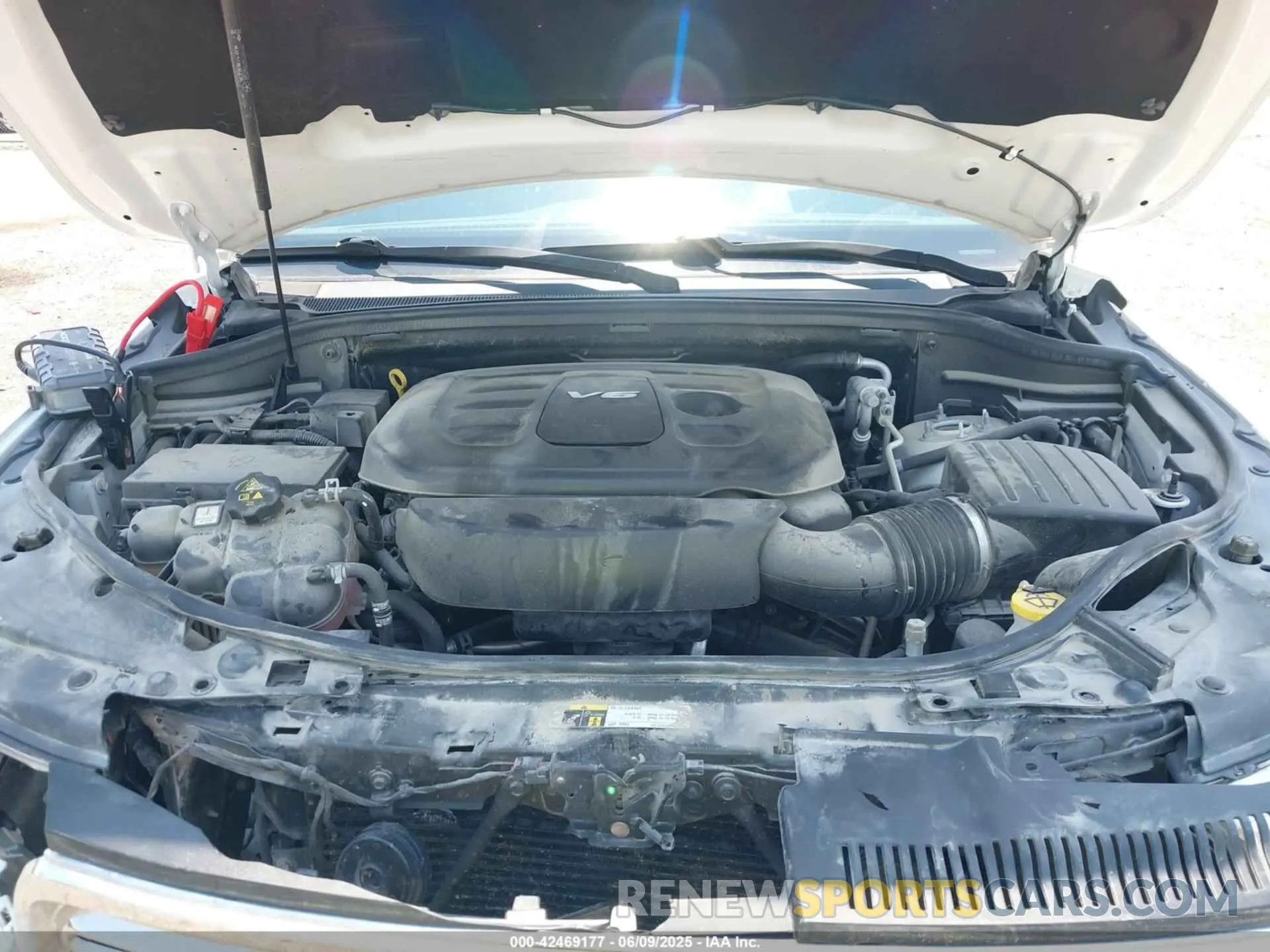 10 Photograph of a damaged car 1C4RDJAG1KC586559 DODGE DURANGO 2019