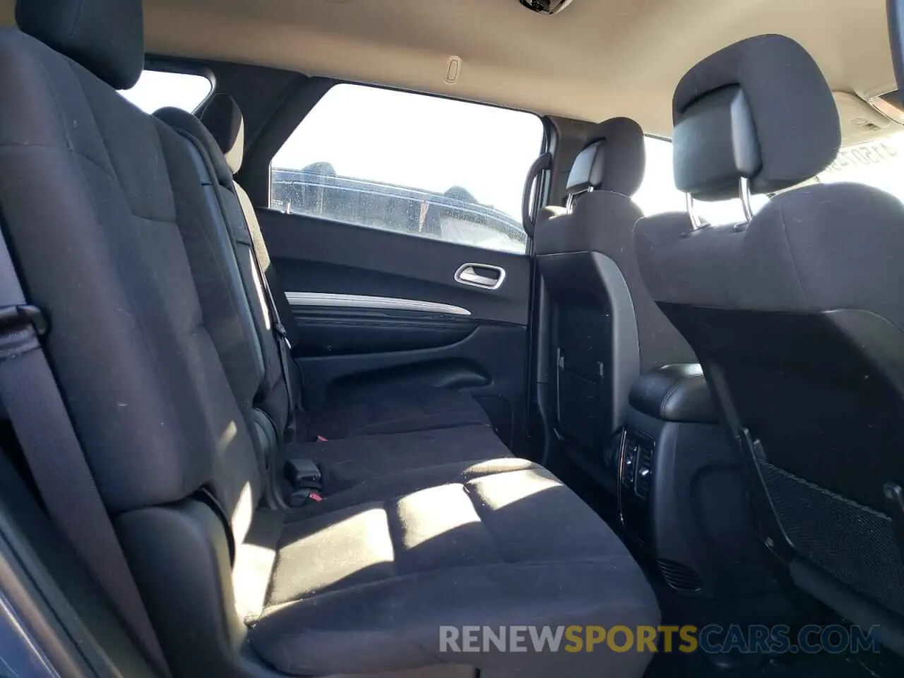 11 Photograph of a damaged car 1C4RDJAG9KC659662 DODGE DURANGO 2019