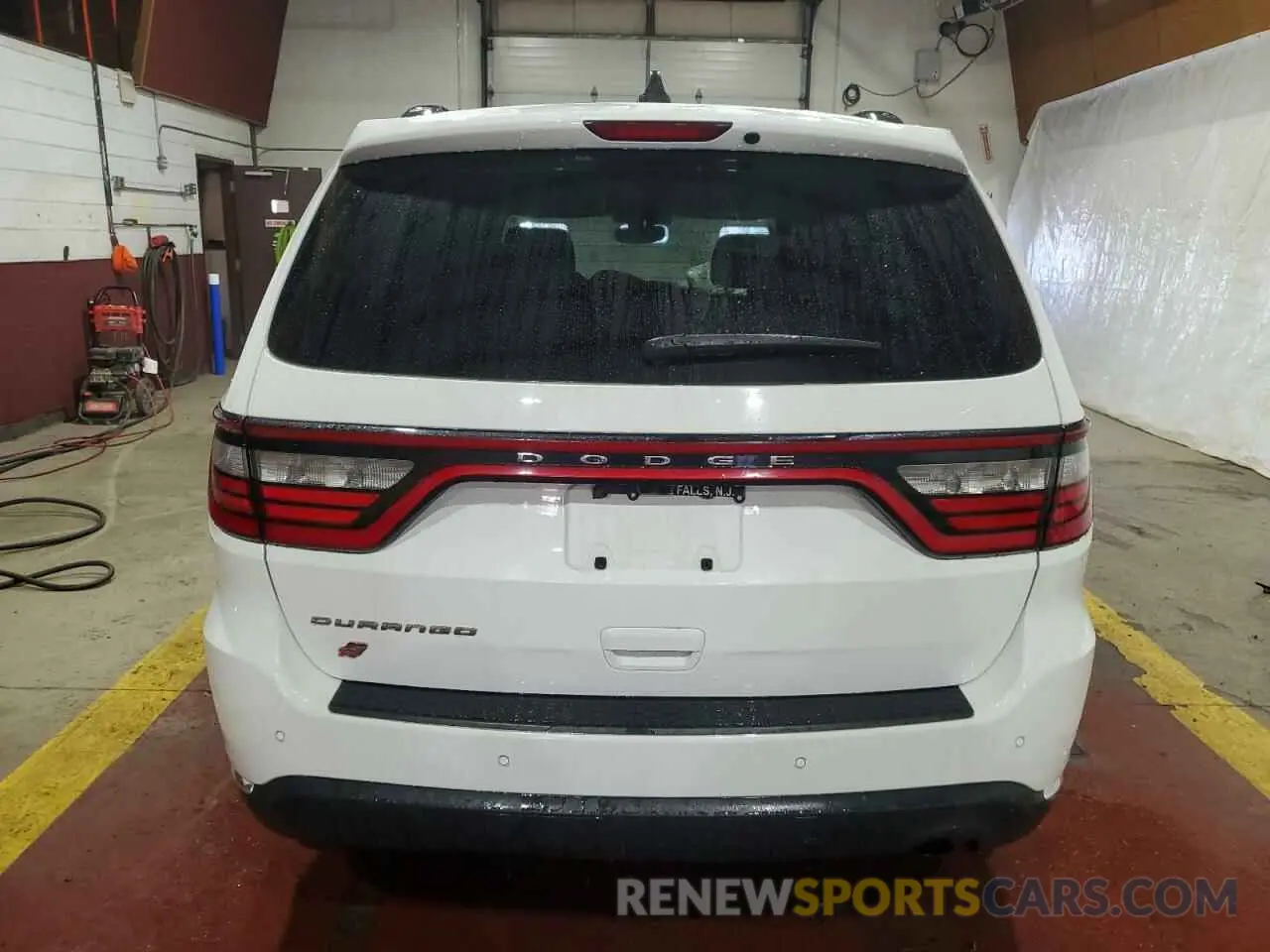 6 Photograph of a damaged car 1C4RDJAGXKC833786 DODGE DURANGO 2019