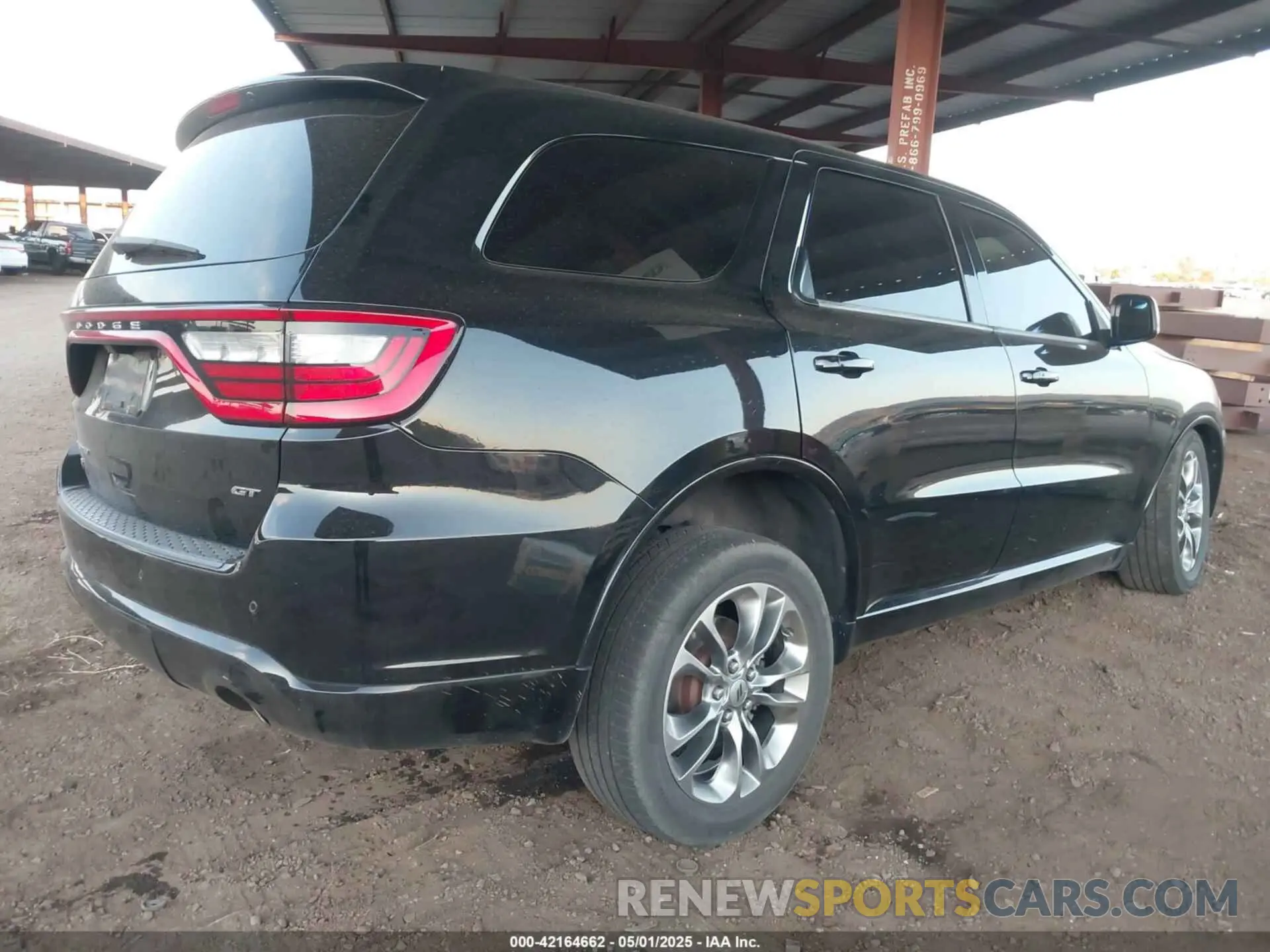 4 Photograph of a damaged car 1C4RDJDG0KC744224 DODGE DURANGO 2019