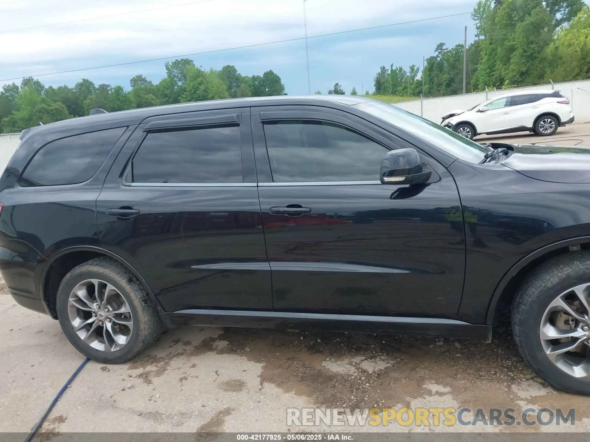 14 Photograph of a damaged car 1C4RDJDG0KC799045 DODGE DURANGO 2019