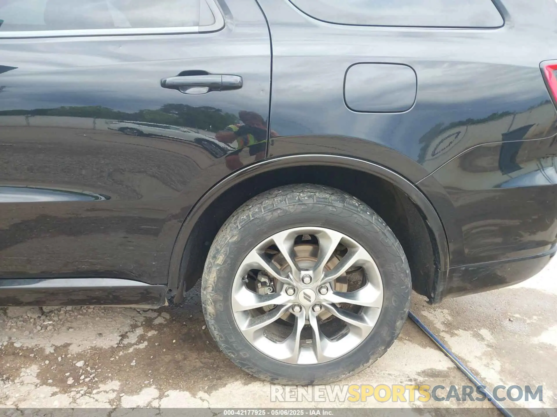 20 Photograph of a damaged car 1C4RDJDG0KC799045 DODGE DURANGO 2019