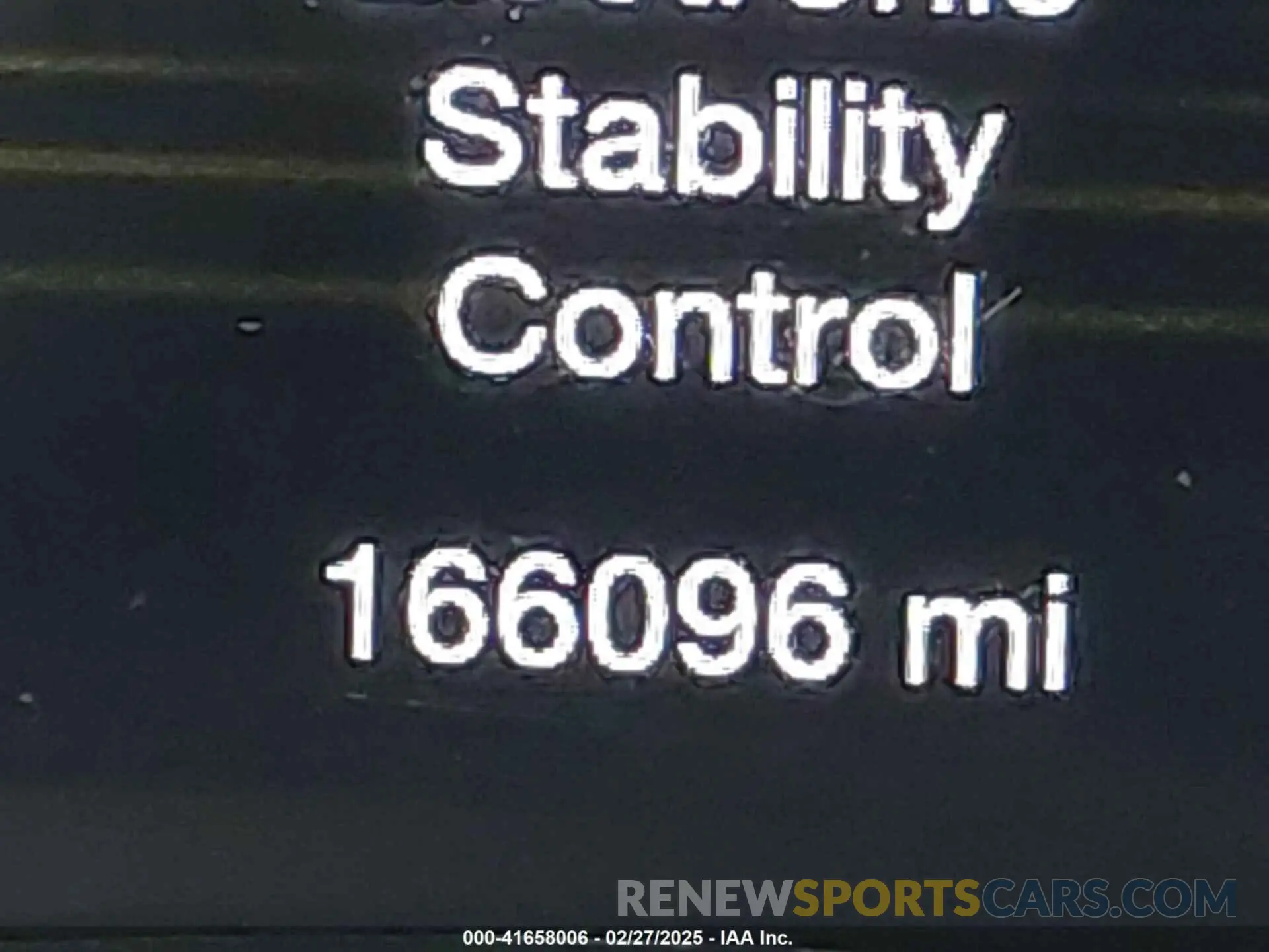 15 Photograph of a damaged car 1C4RDJDG1KC647680 DODGE DURANGO 2019