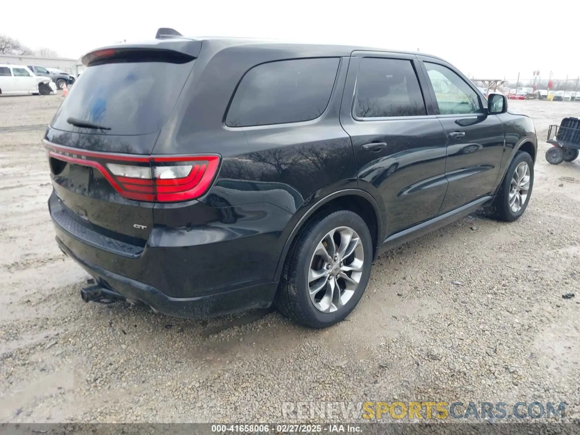 4 Photograph of a damaged car 1C4RDJDG1KC647680 DODGE DURANGO 2019