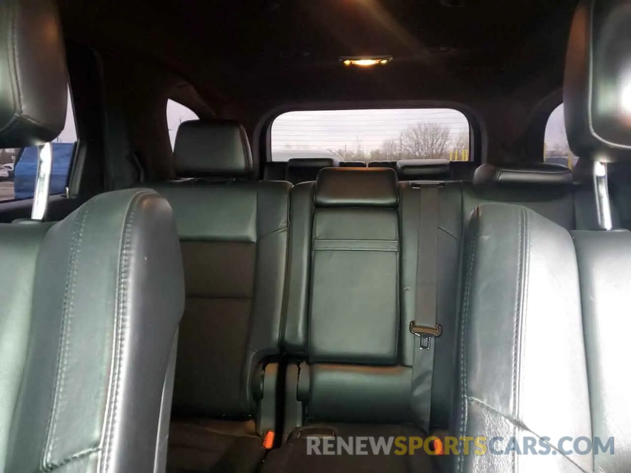 10 Photograph of a damaged car 1C4RDJDG1KC827452 DODGE DURANGO 2019