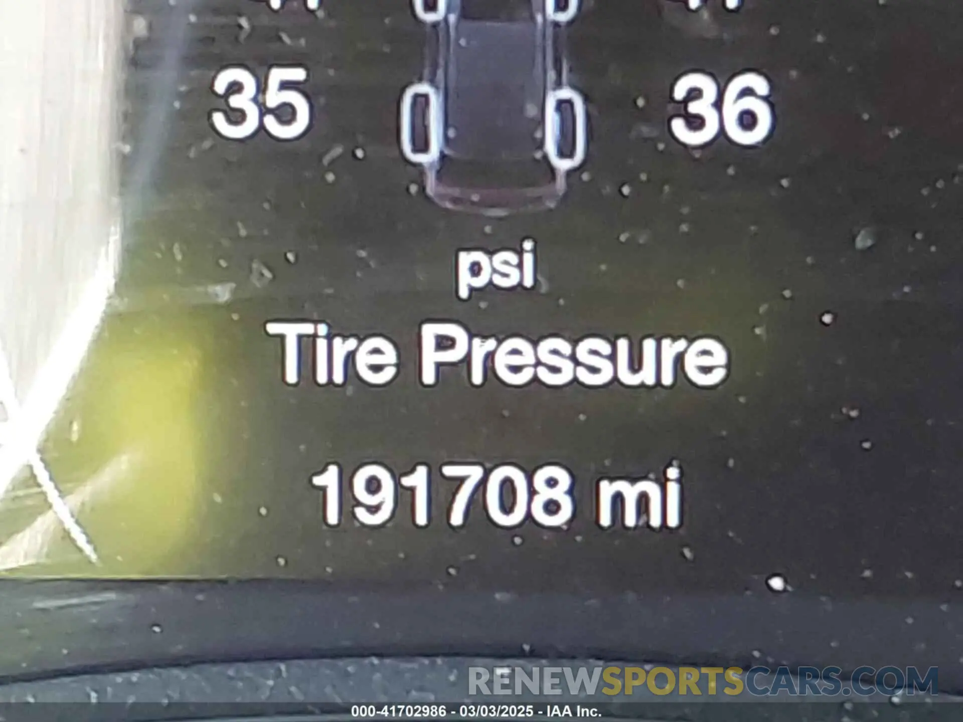 16 Photograph of a damaged car 1C4RDJDG2KC625283 DODGE DURANGO 2019