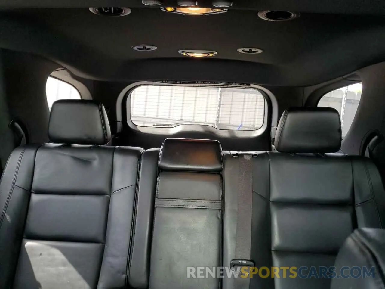 10 Photograph of a damaged car 1C4RDJDG3KC633277 DODGE DURANGO 2019