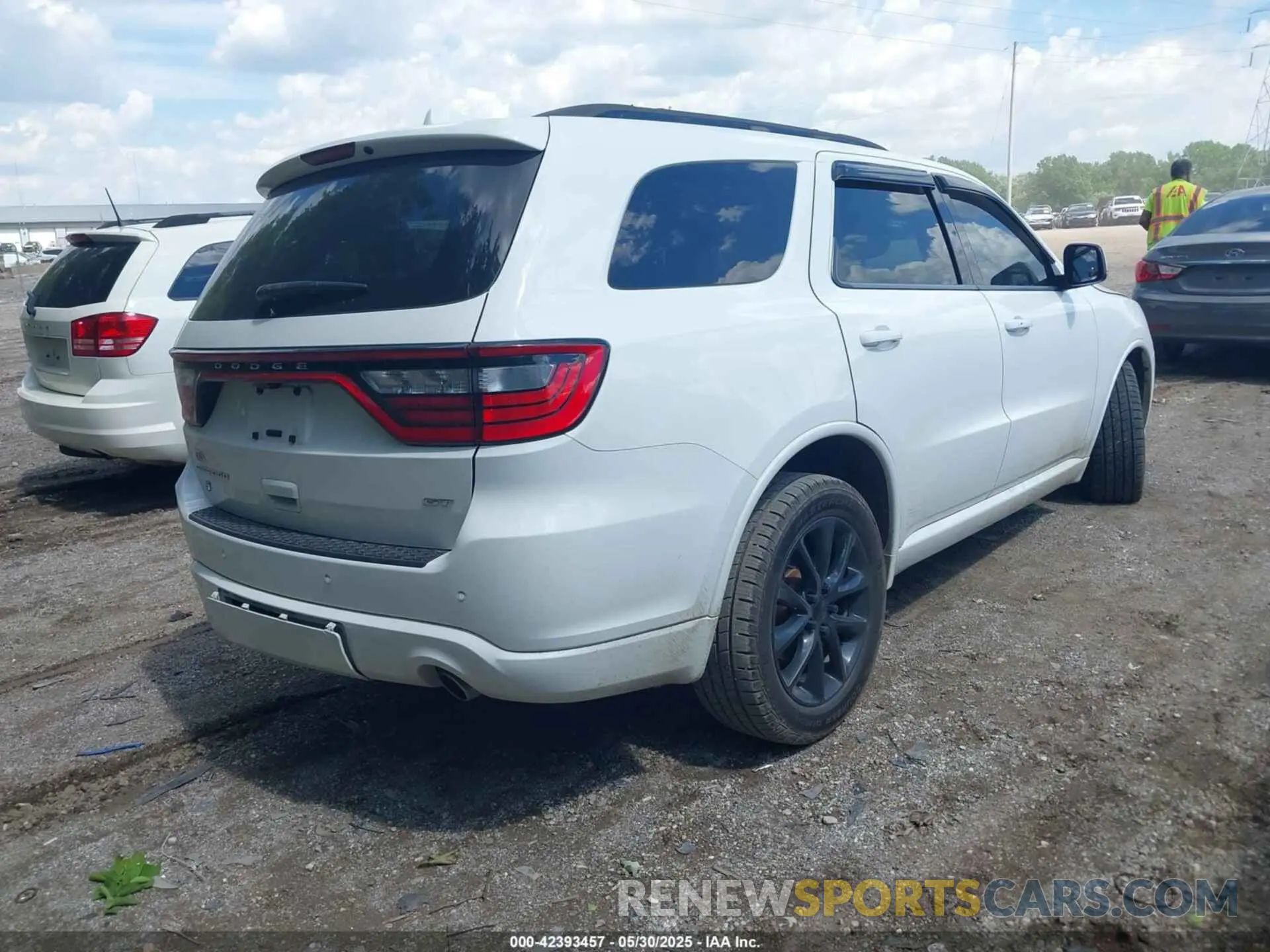 4 Photograph of a damaged car 1C4RDJDG3KC651343 DODGE DURANGO 2019