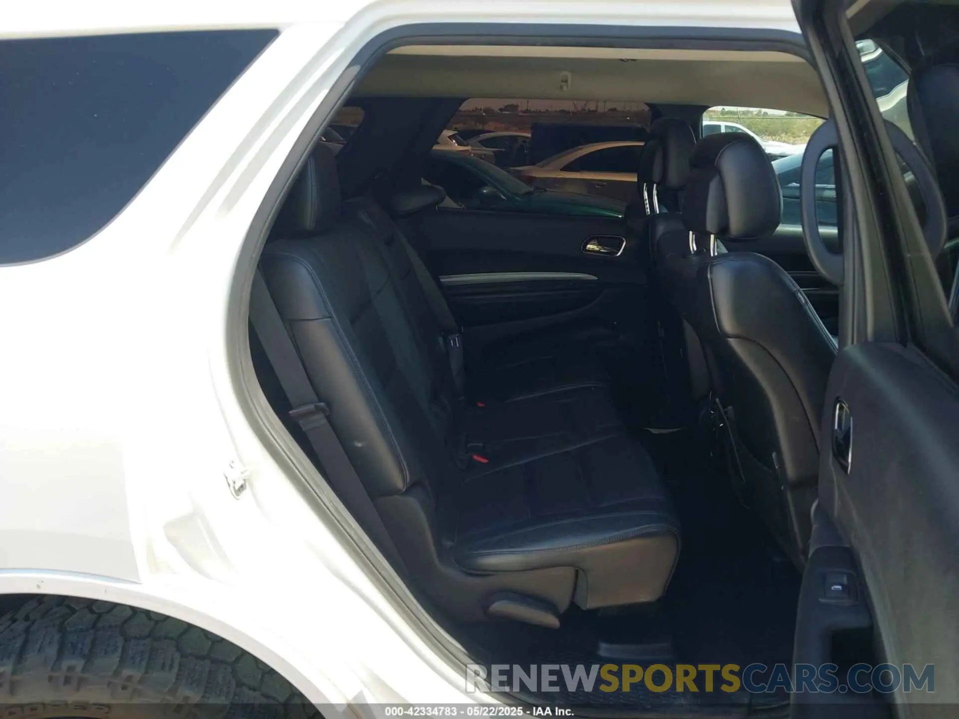 8 Photograph of a damaged car 1C4RDJDG3KC770817 DODGE DURANGO 2019