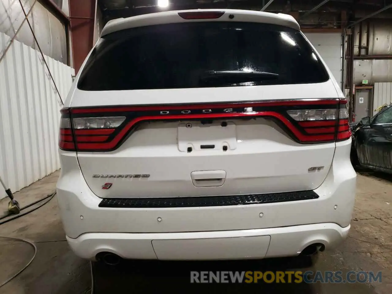 6 Photograph of a damaged car 1C4RDJDG4KC740581 DODGE DURANGO 2019