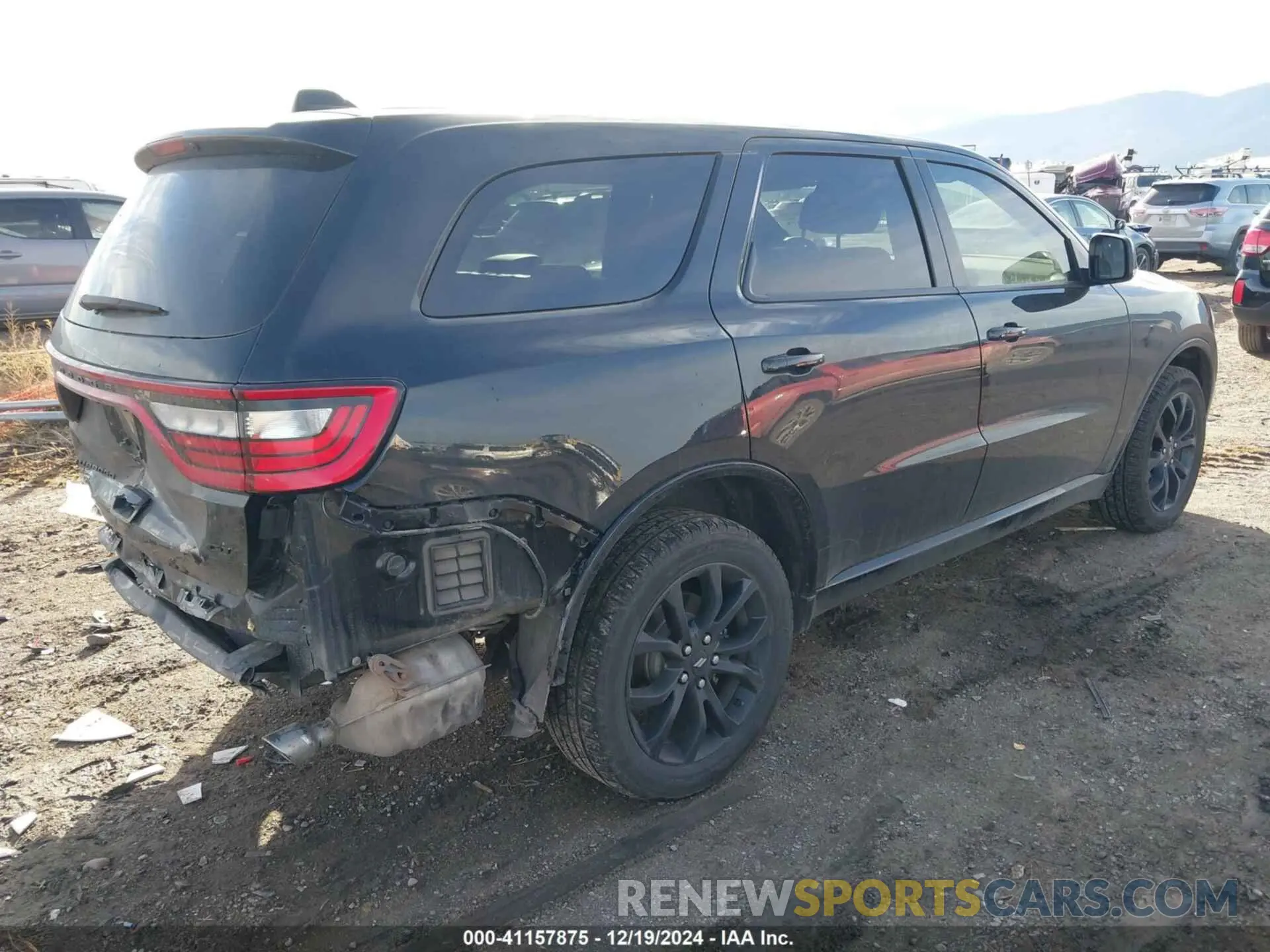 4 Photograph of a damaged car 1C4RDJDG4KC764623 DODGE DURANGO 2019