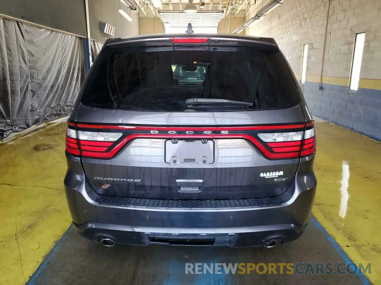6 Photograph of a damaged car 1C4RDJDG5KC617050 DODGE DURANGO 2019